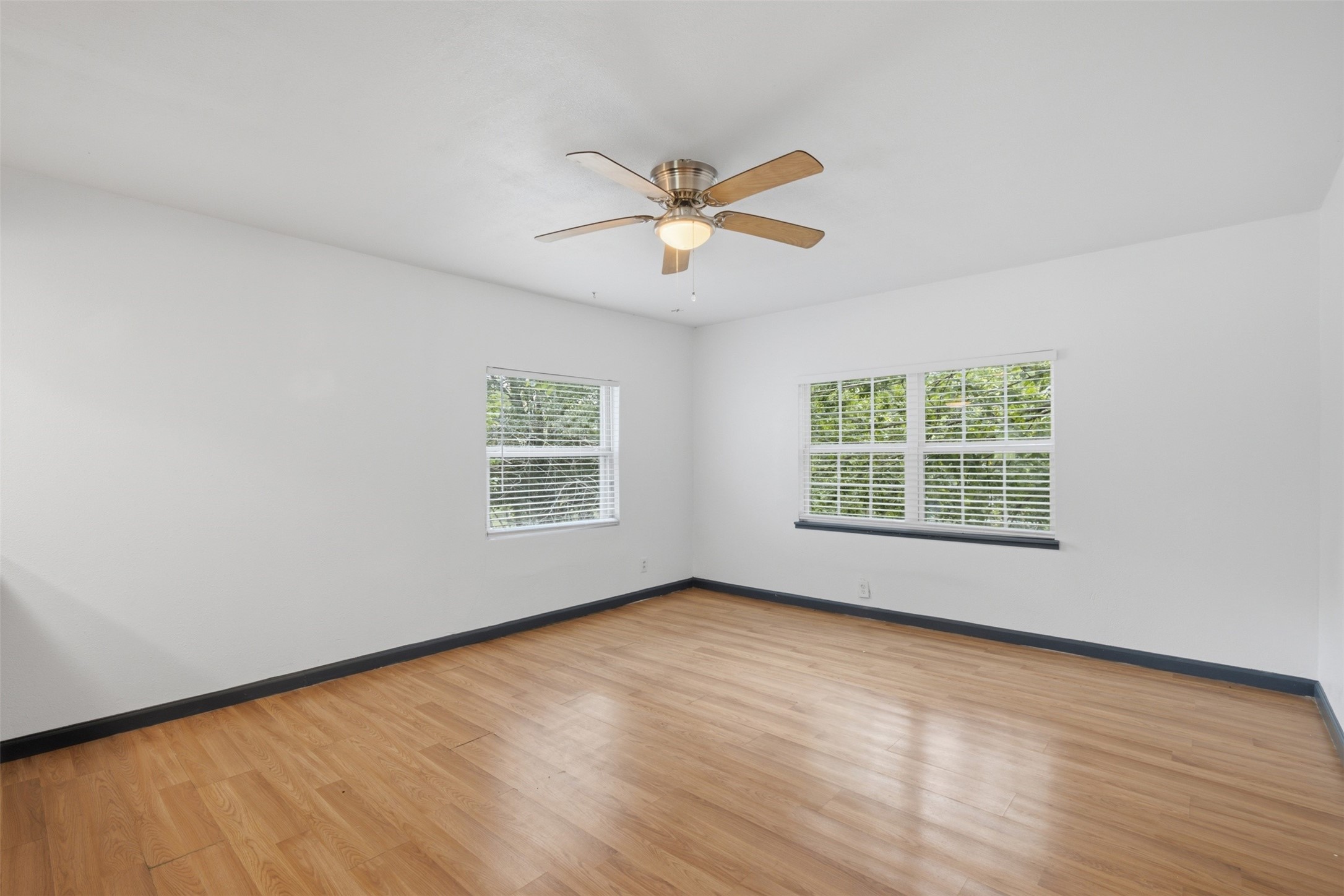 620 E Sears Street Denison TX 75021