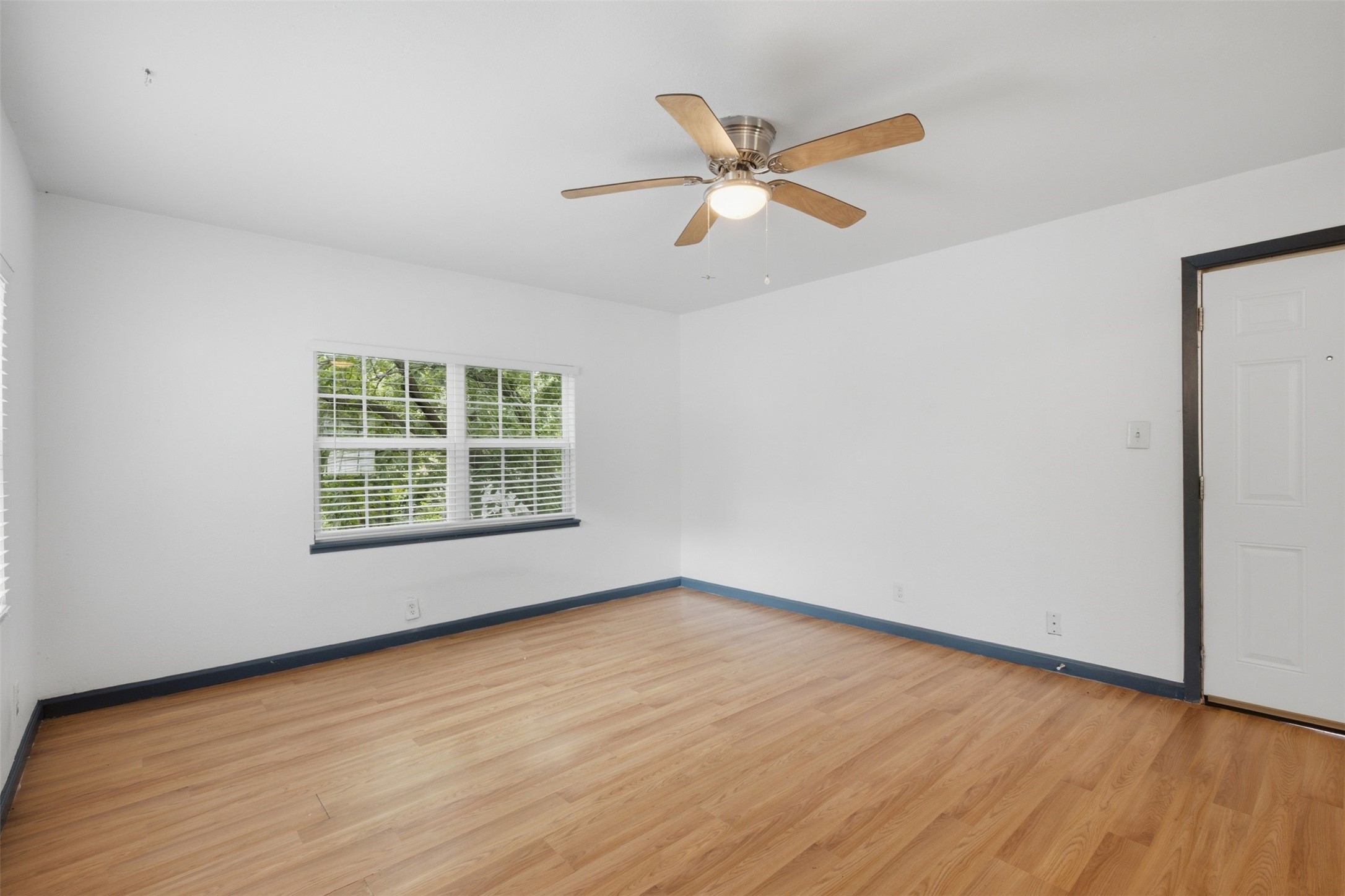 620 E Sears Street Denison TX 75021