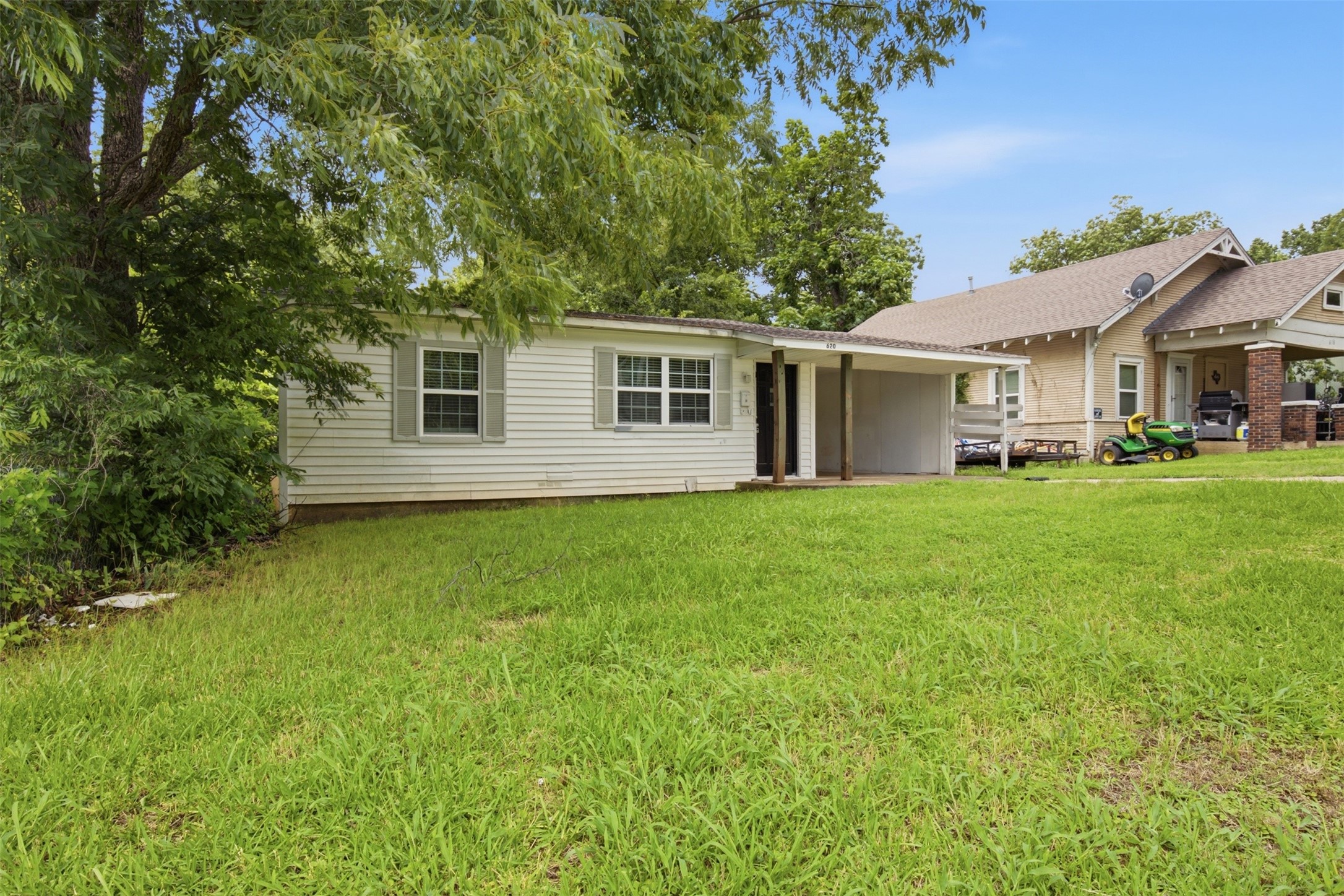 620 E Sears Street Denison TX 75021