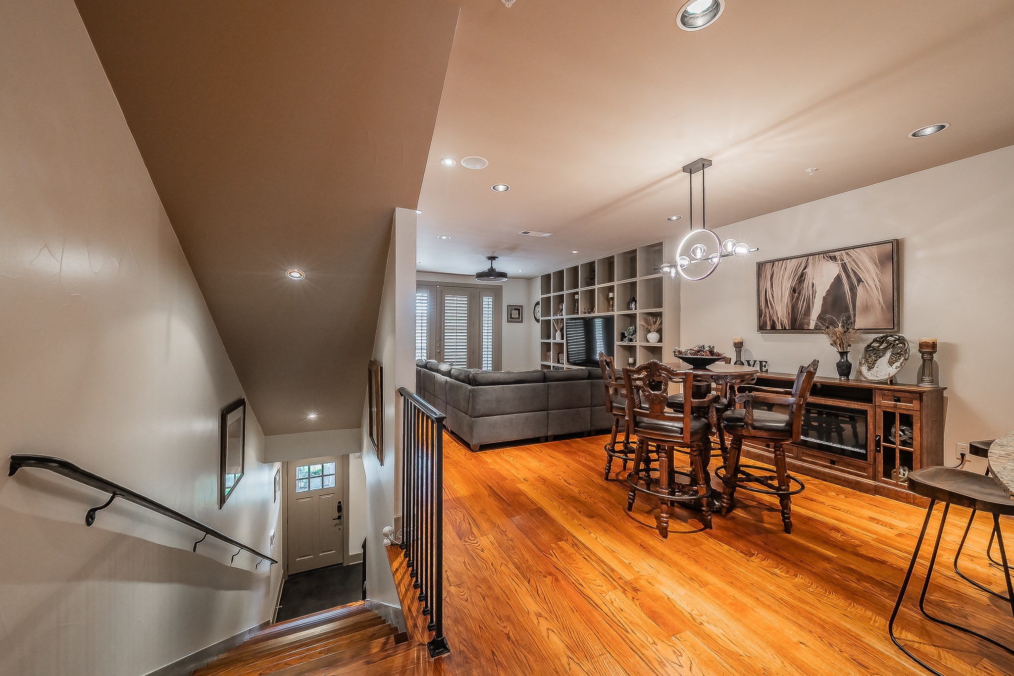 6350 Oriole Drive Dallas TX 75209