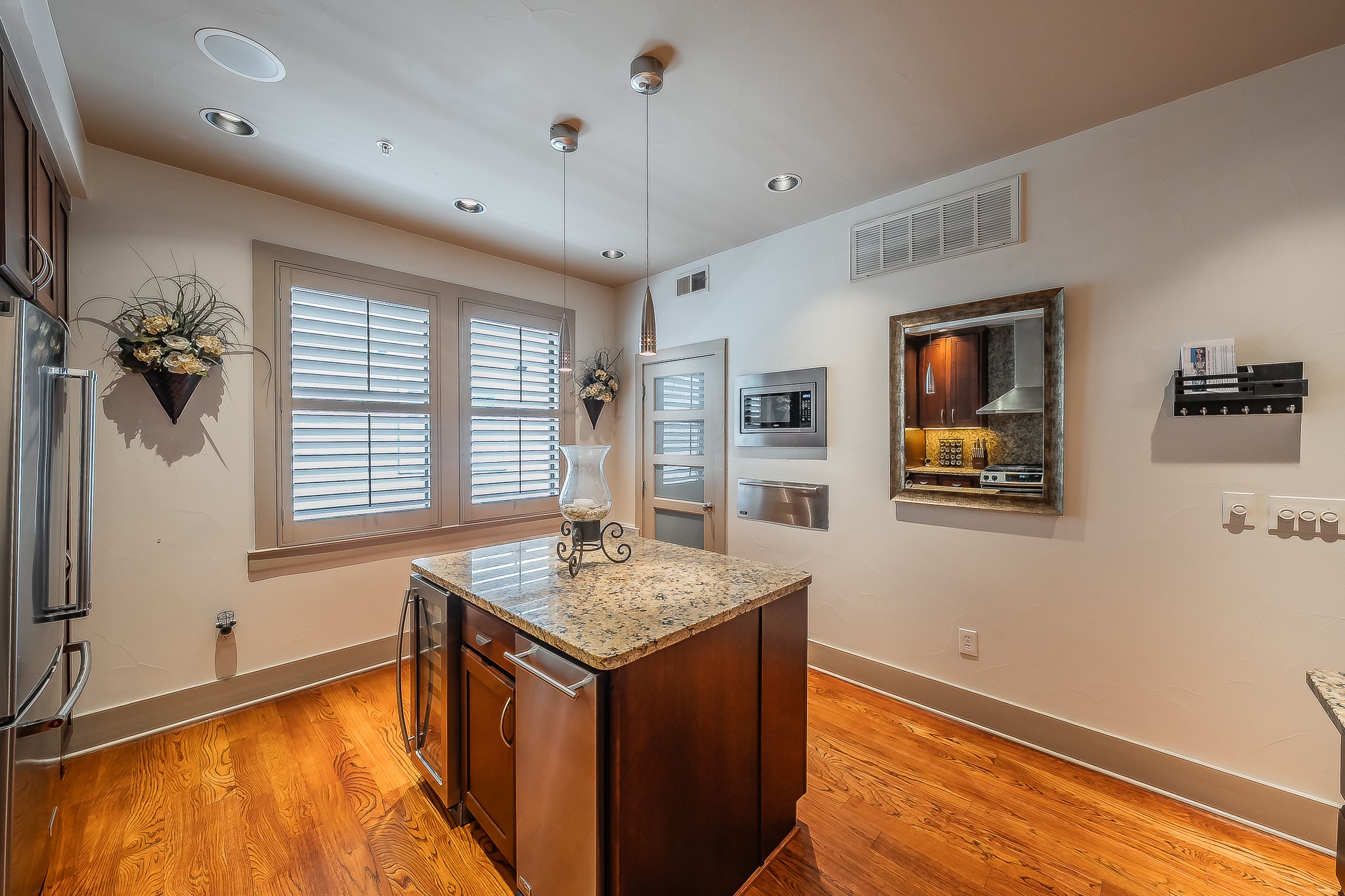 6350 Oriole Drive Dallas TX 75209