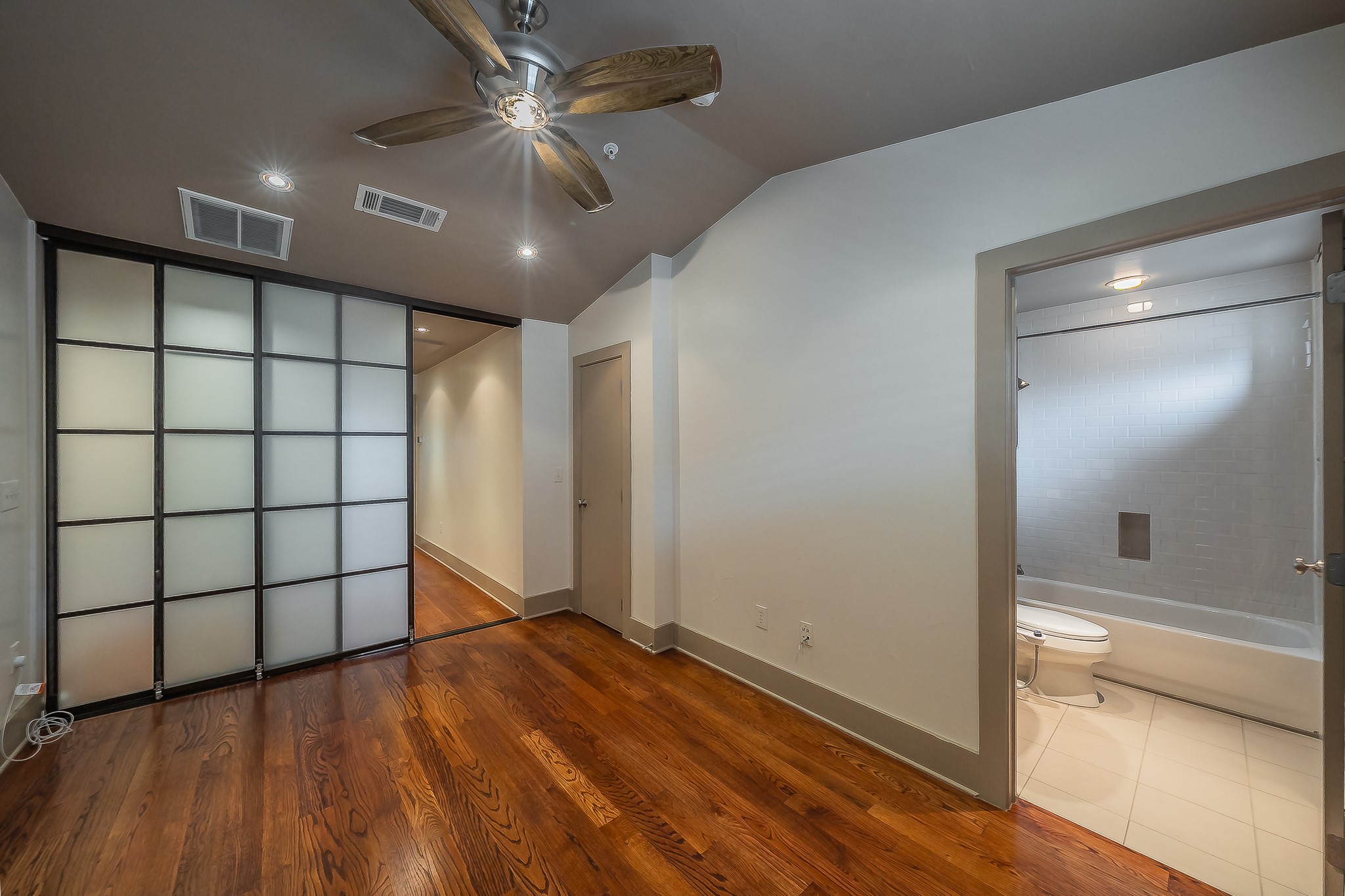 6350 Oriole Drive Dallas TX 75209