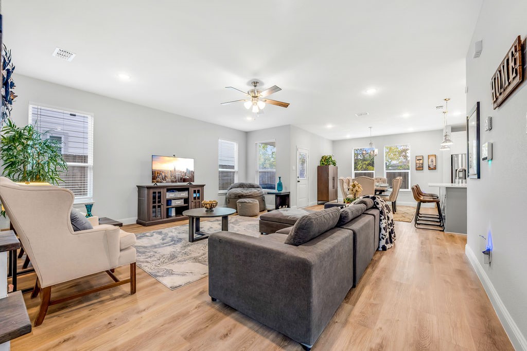 3237 Chihuahua Avenue Dallas TX 75212