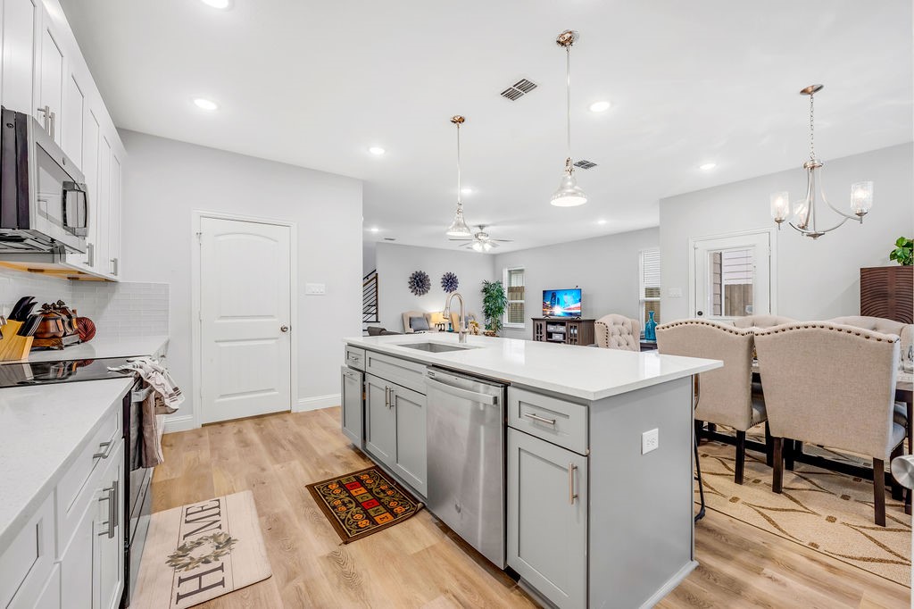 3237 Chihuahua Avenue Dallas TX 75212