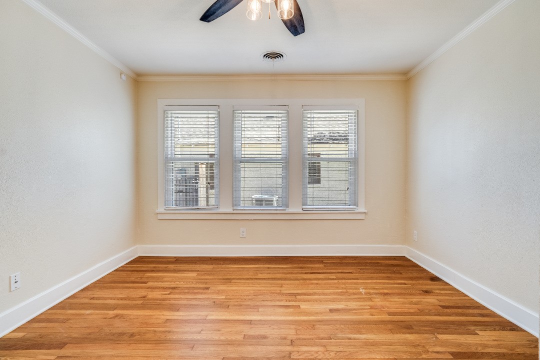 3728 Bunting Avenue Fort Worth TX 76107