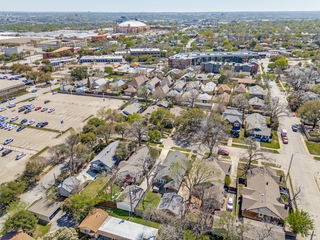 3728 Bunting Avenue Fort Worth TX 76107