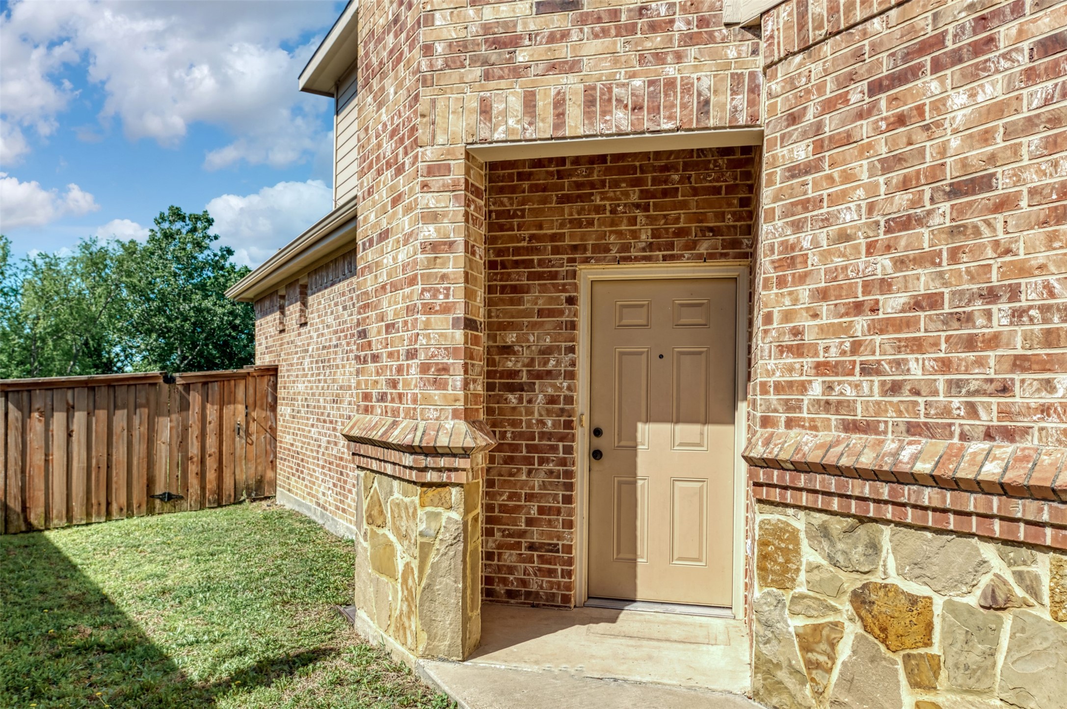 341 Orbit Drive Lavon TX 75166