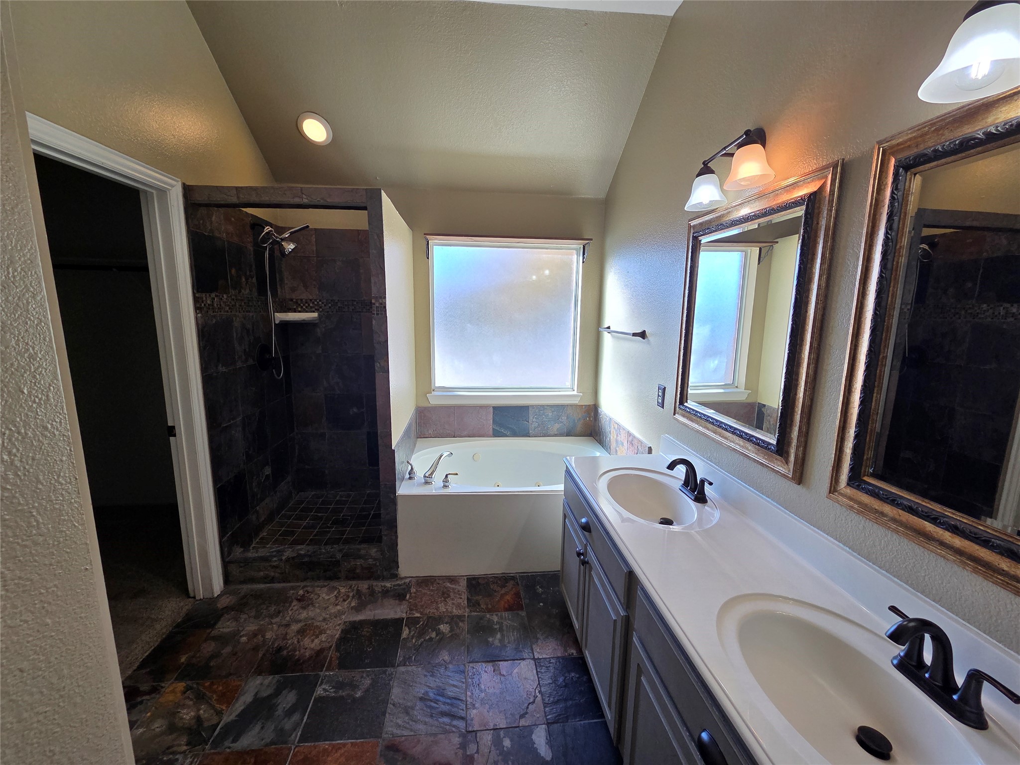 100 Millington Trail Mansfield TX 76063
