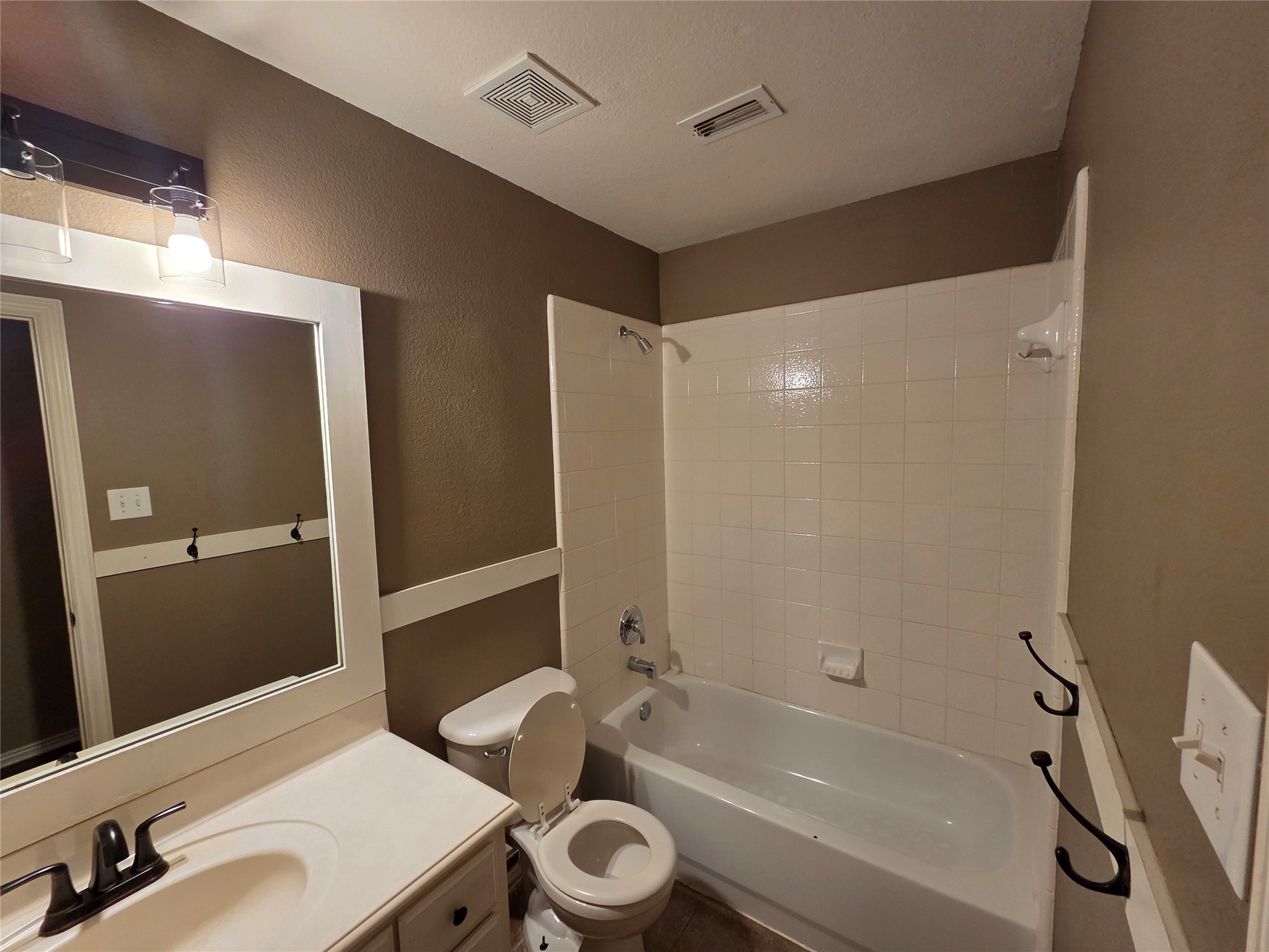 100 Millington Trail Mansfield TX 76063