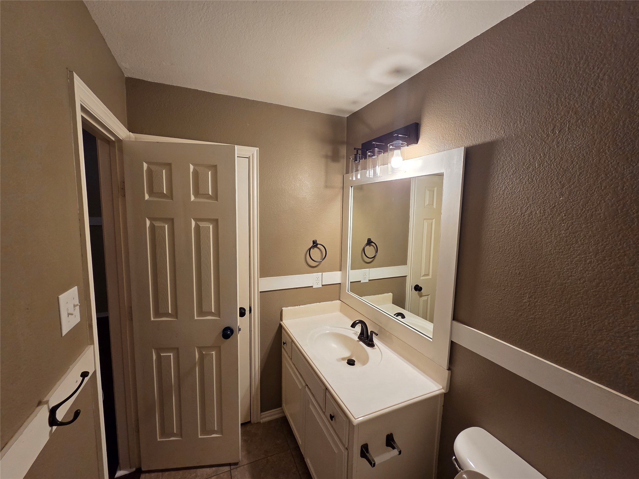 100 Millington Trail Mansfield TX 76063