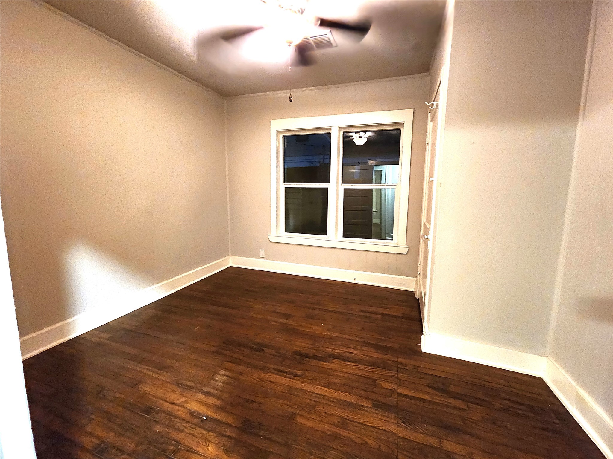 2114 N Elm Street Denton TX 76201