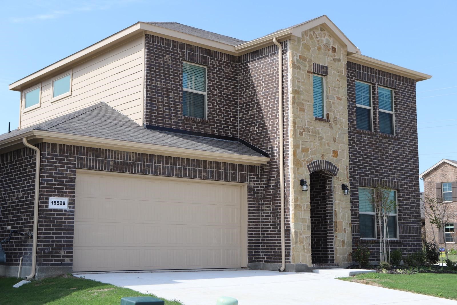 15529 Leaside Drive Fort Worth TX 76052