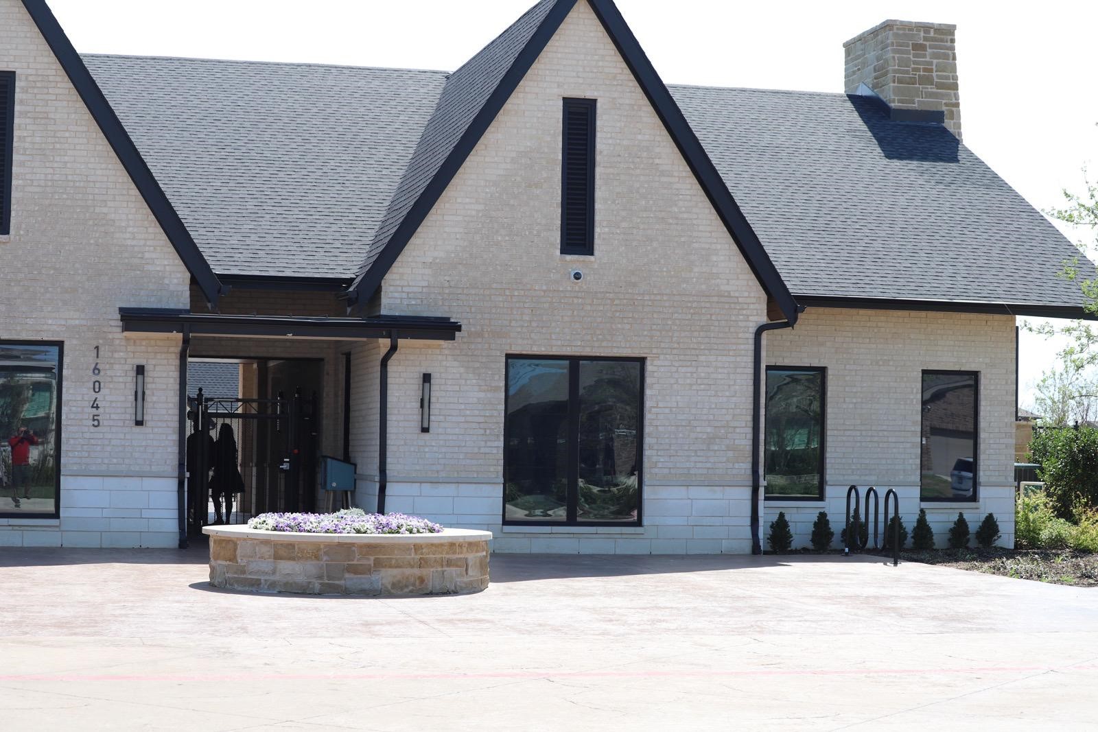 15529 Leaside Drive Fort Worth TX 76052