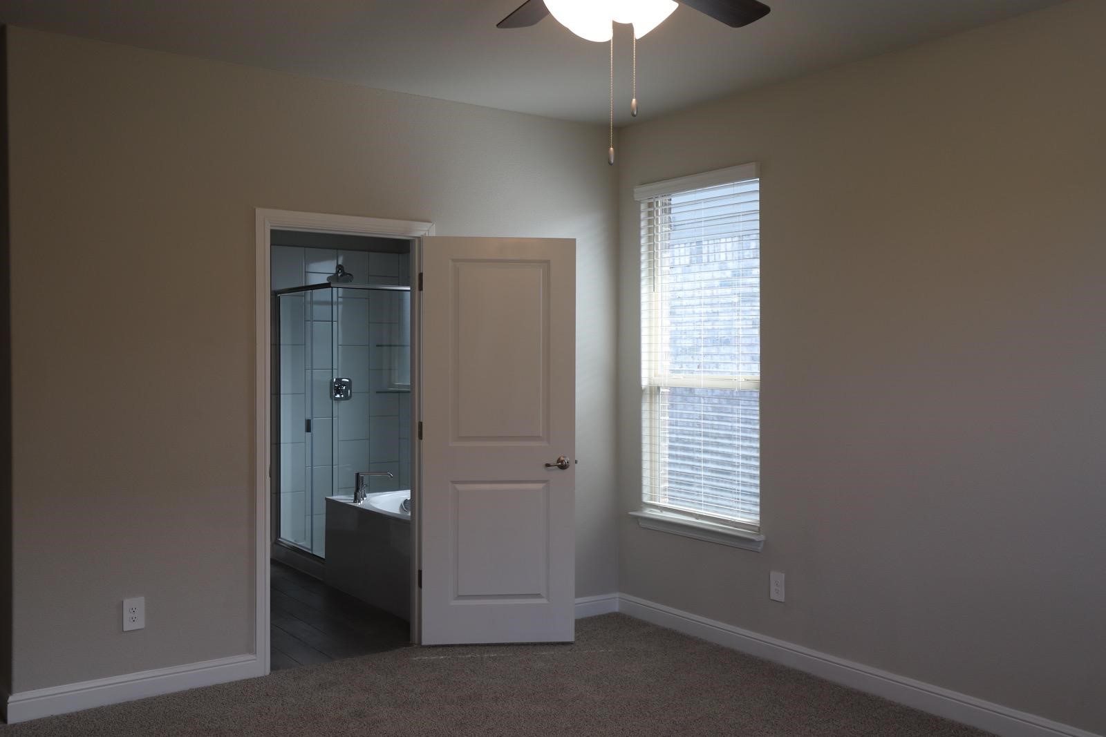 15529 Leaside Drive Fort Worth TX 76052