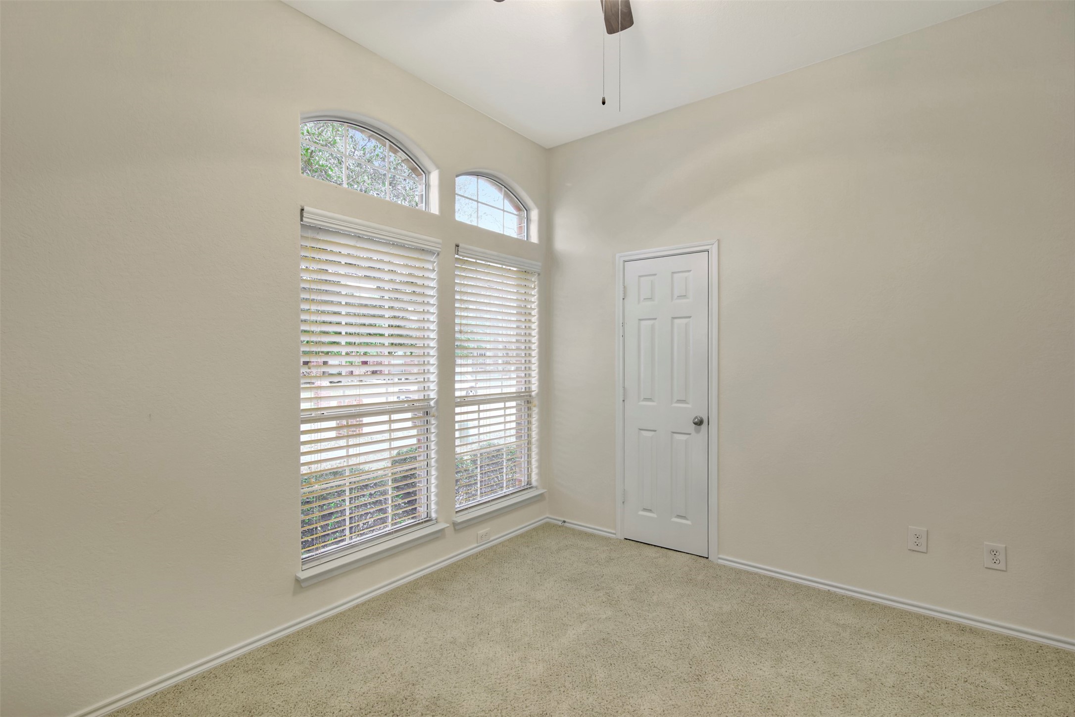 9205 Regal Oaks Drive Mckinney TX 75072