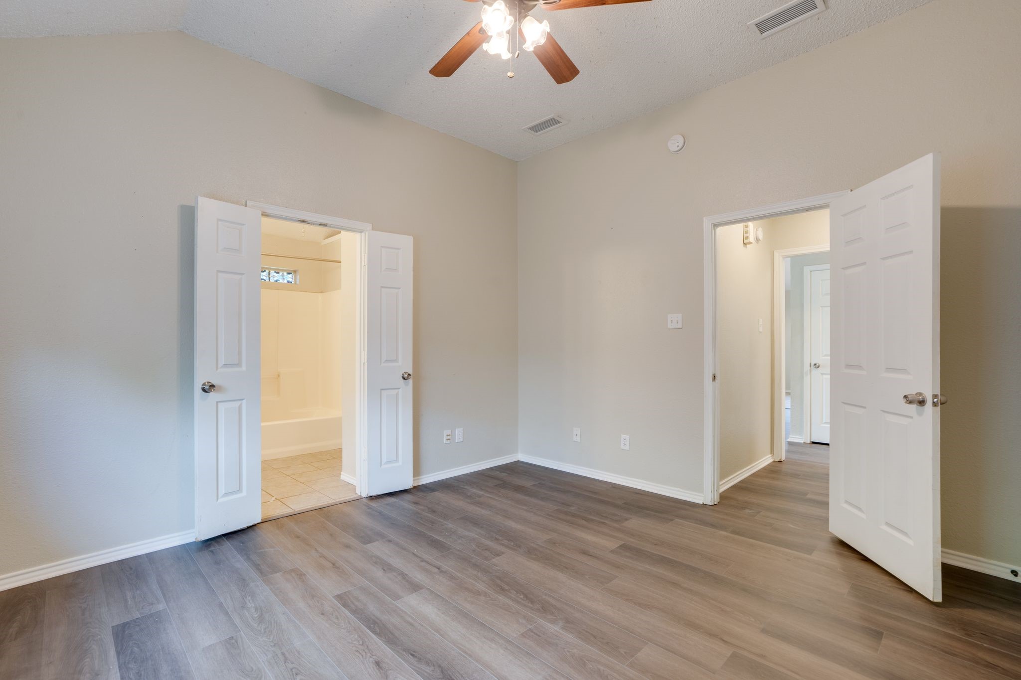 215 Linda Street Aubrey TX 76227