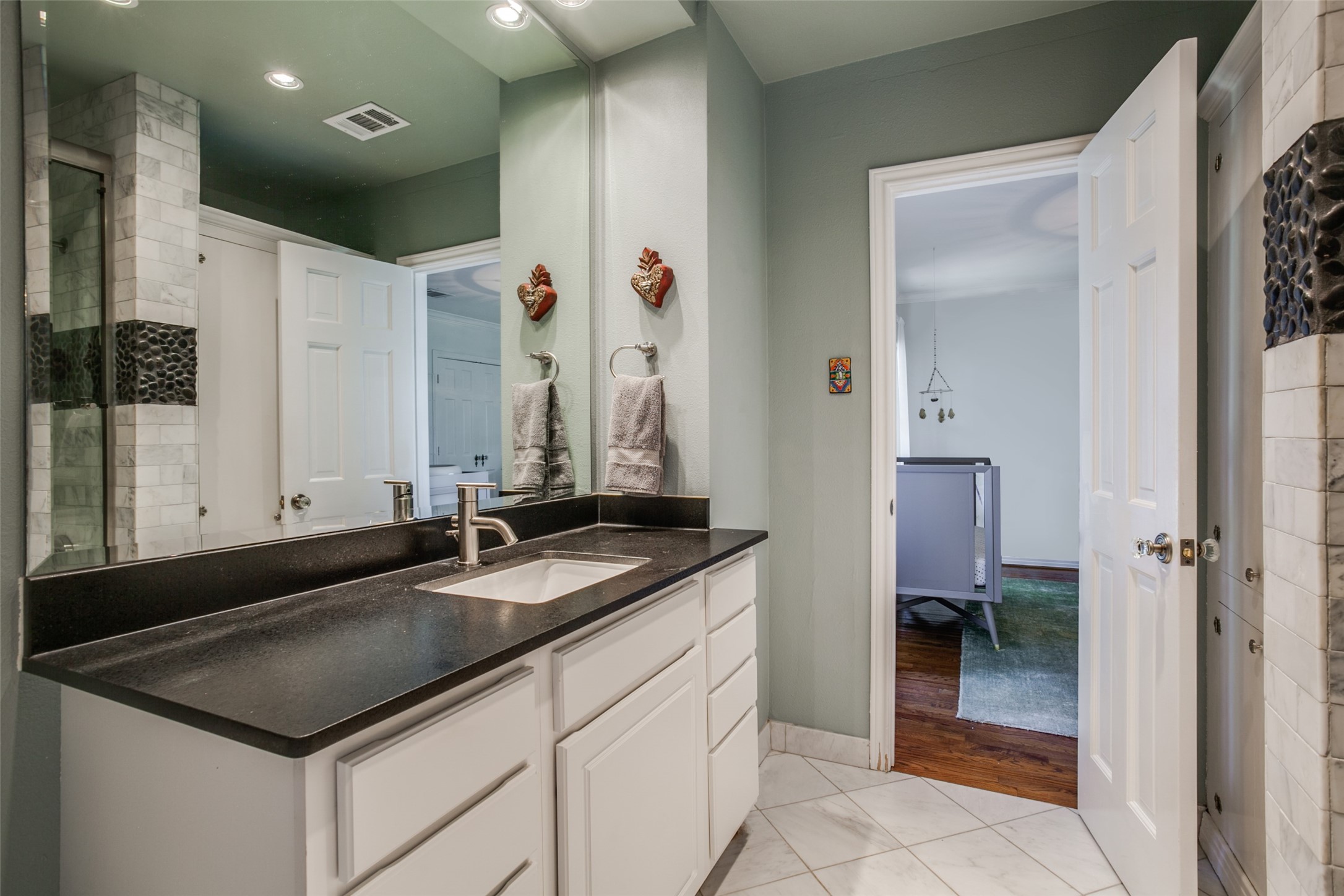 5742 W Hanover Avenue Dallas TX 75209
