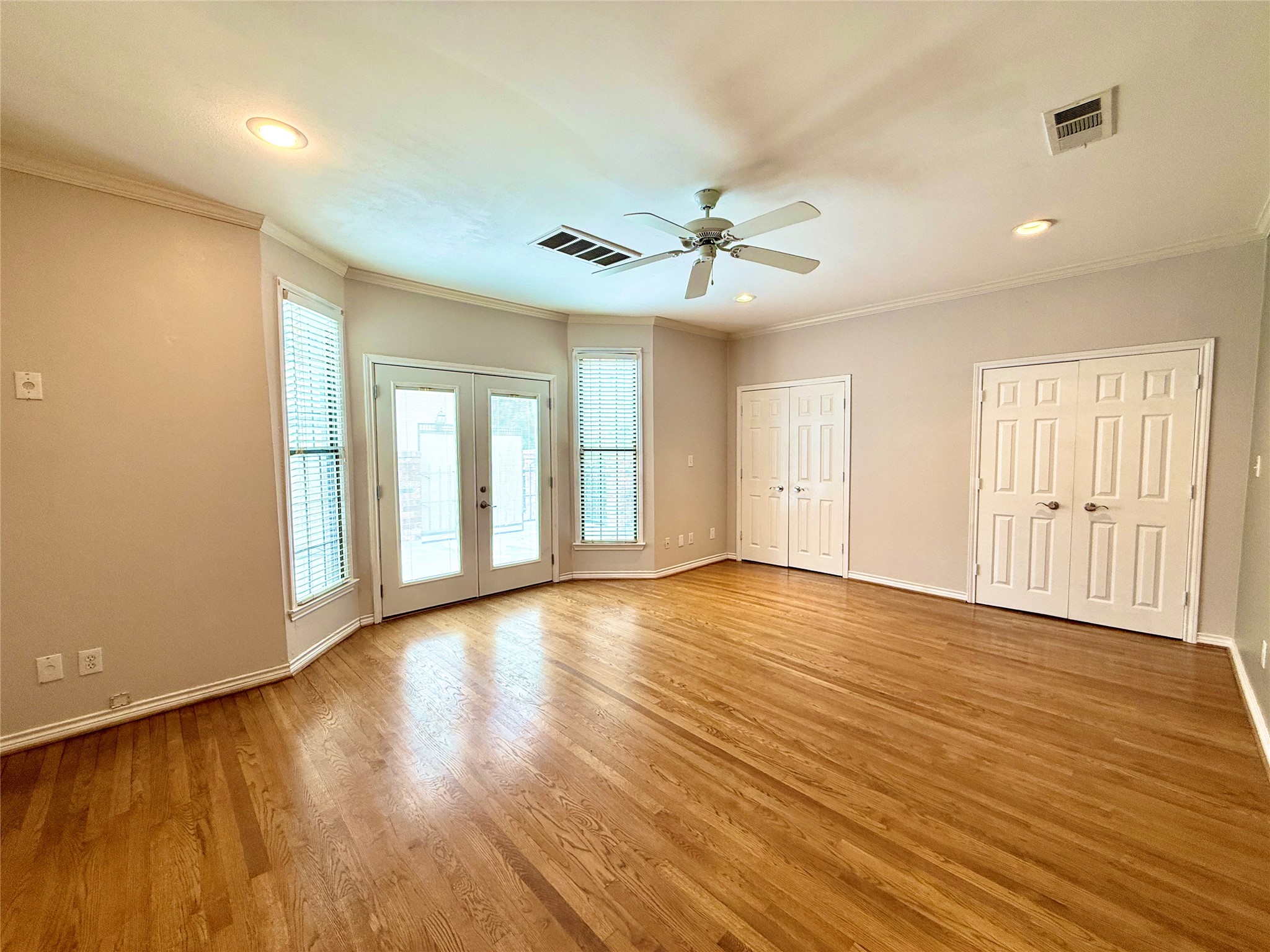 4511 Gilbert Avenue Dallas TX 75219