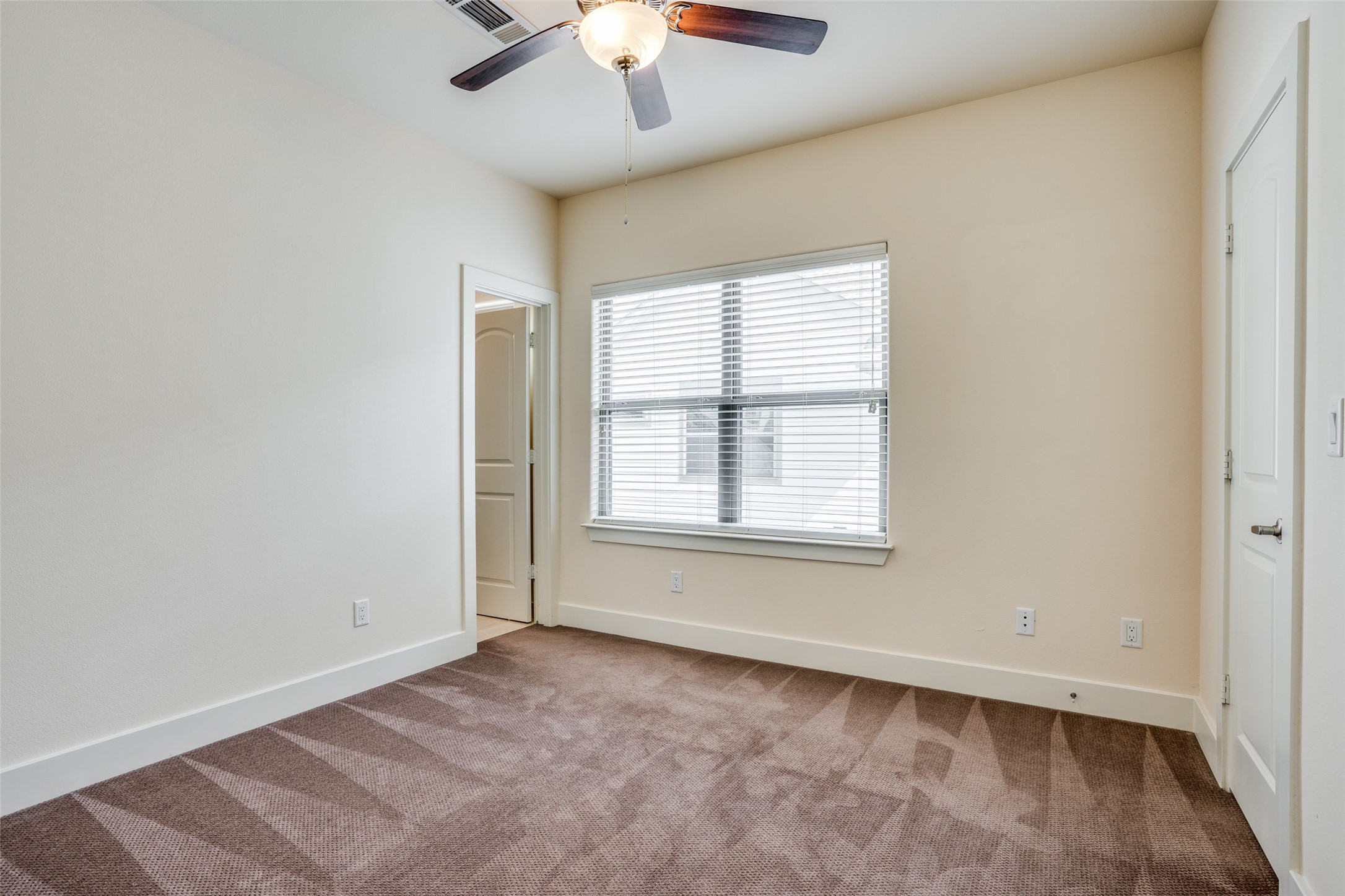 4323 Dickason Avenue Dallas TX 75219