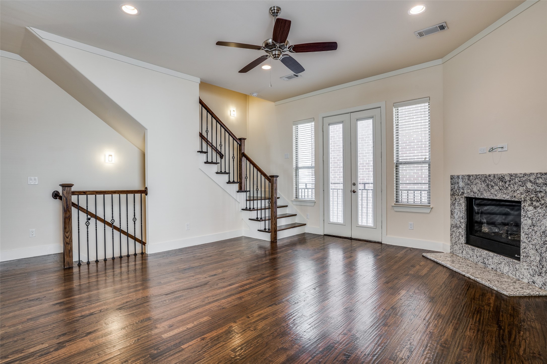 4323 Dickason Avenue Dallas TX 75219
