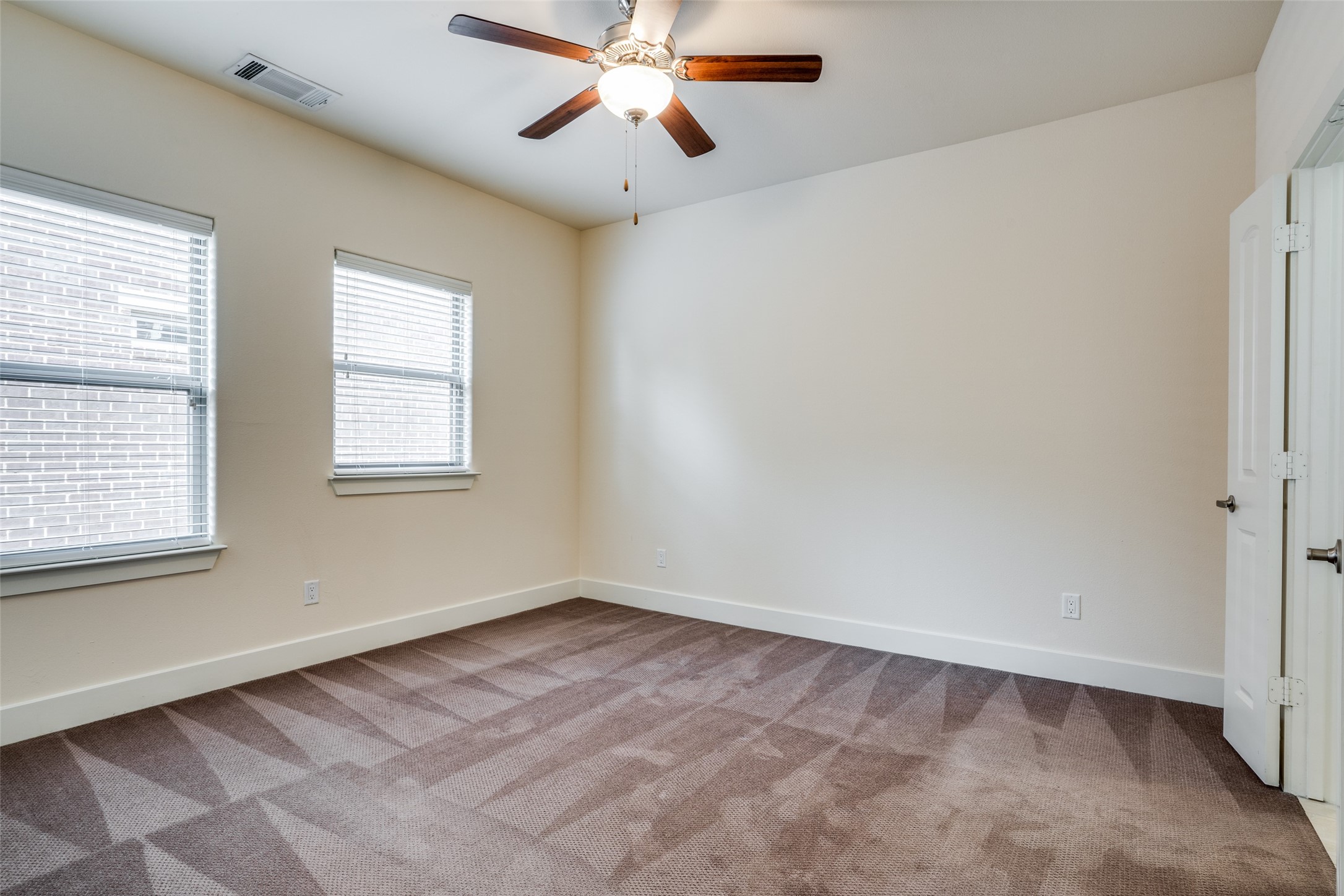 4323 Dickason Avenue Dallas TX 75219