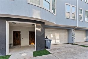 2316 Stutz Drive Dallas TX 75235
