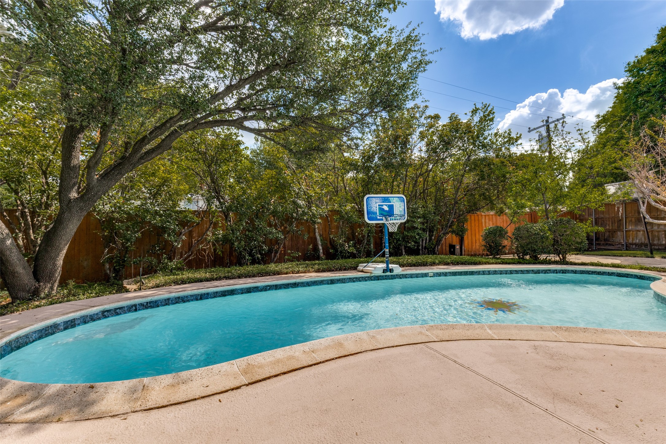 7328 Mimosa Lane Dallas TX 75230