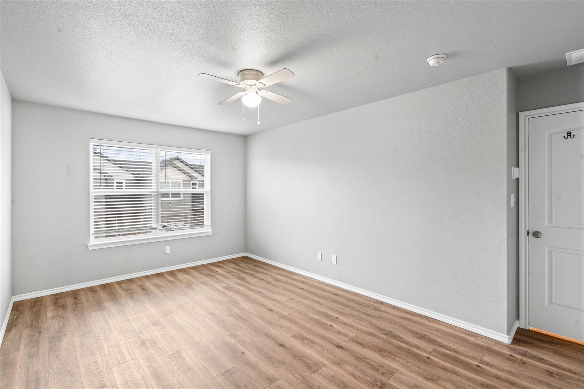 128 Abbey Park Court Granbury TX 76049