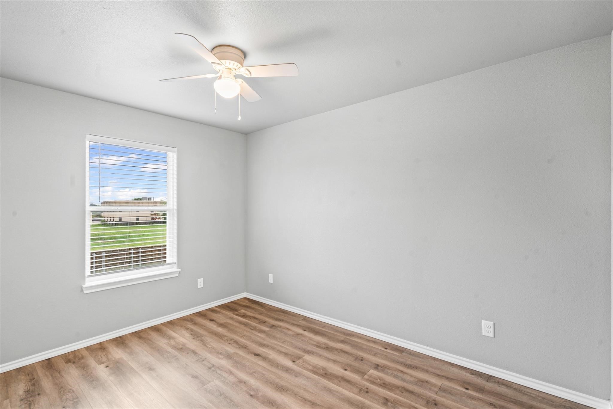 128 Abbey Park Court Granbury TX 76049