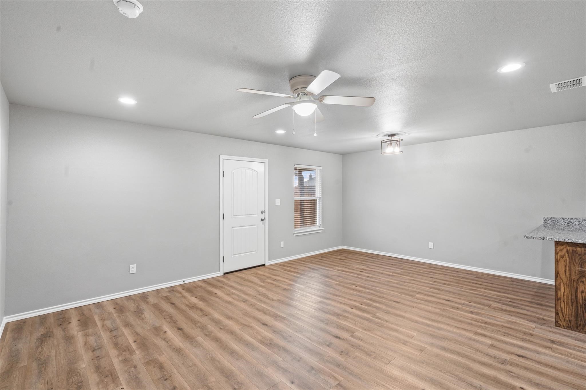 128 Abbey Park Court Granbury TX 76049