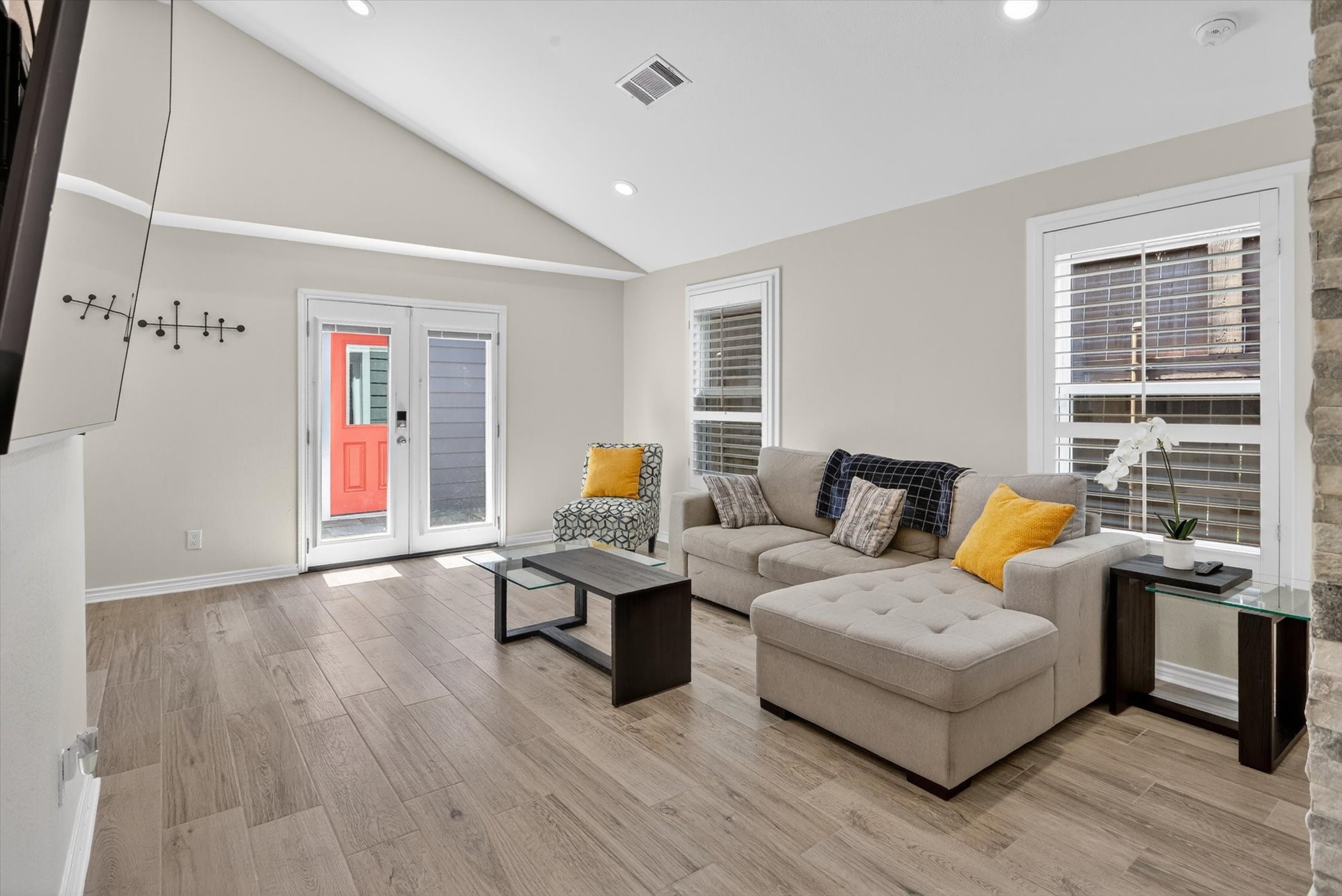 4315 Cabell Drive Dallas TX 75204