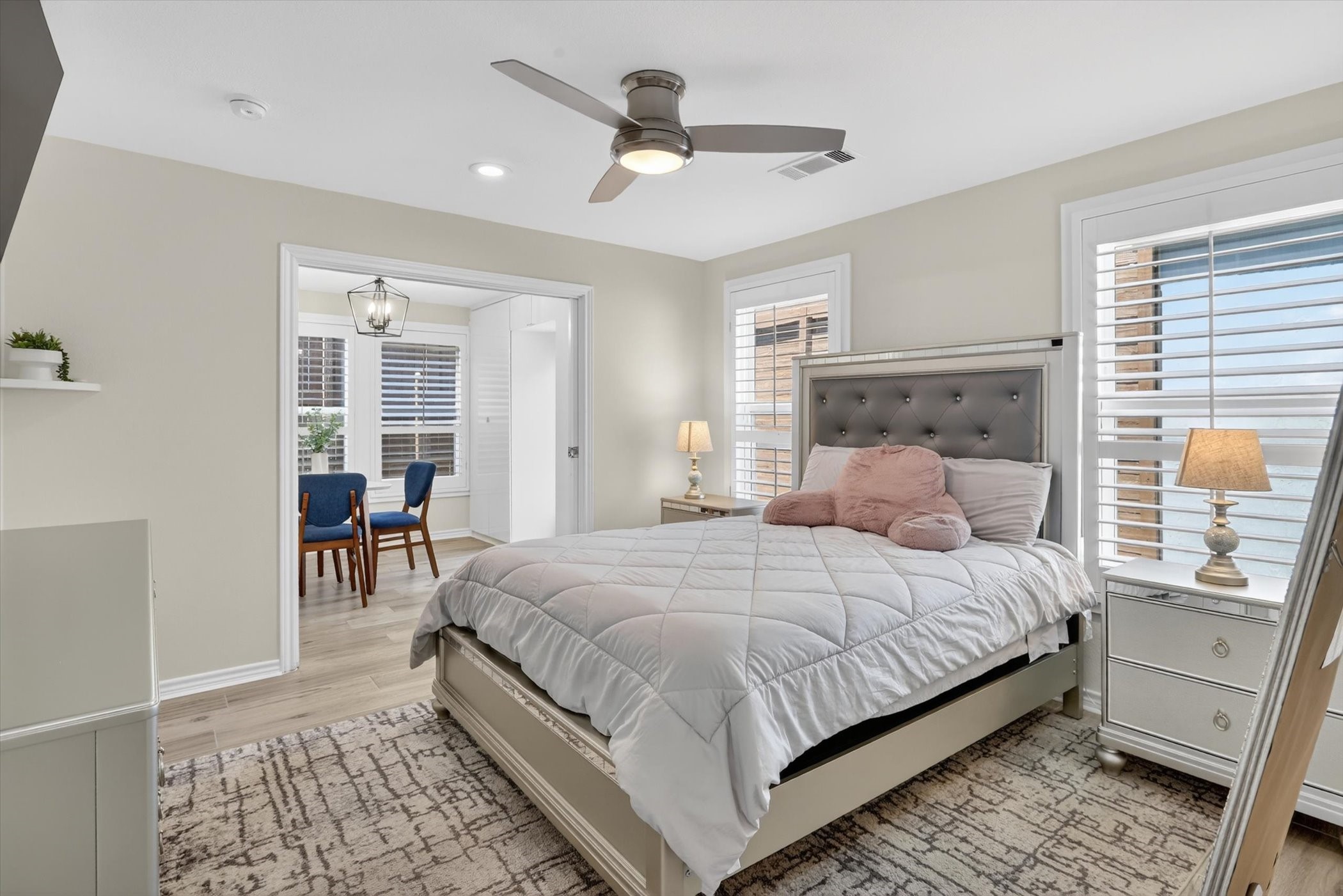 4315 Cabell Drive Dallas TX 75204