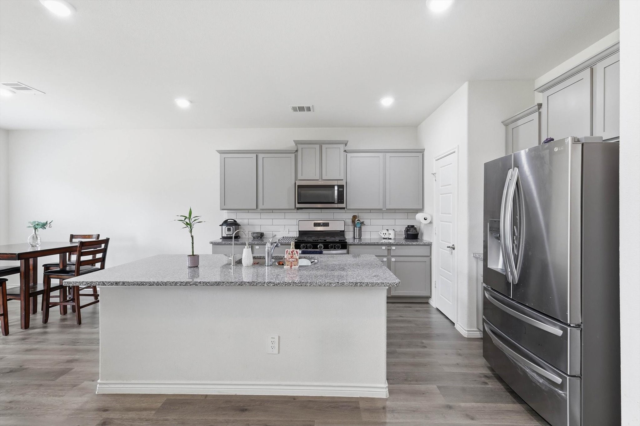 9800 Quail Pointe Road Aubrey TX 76227