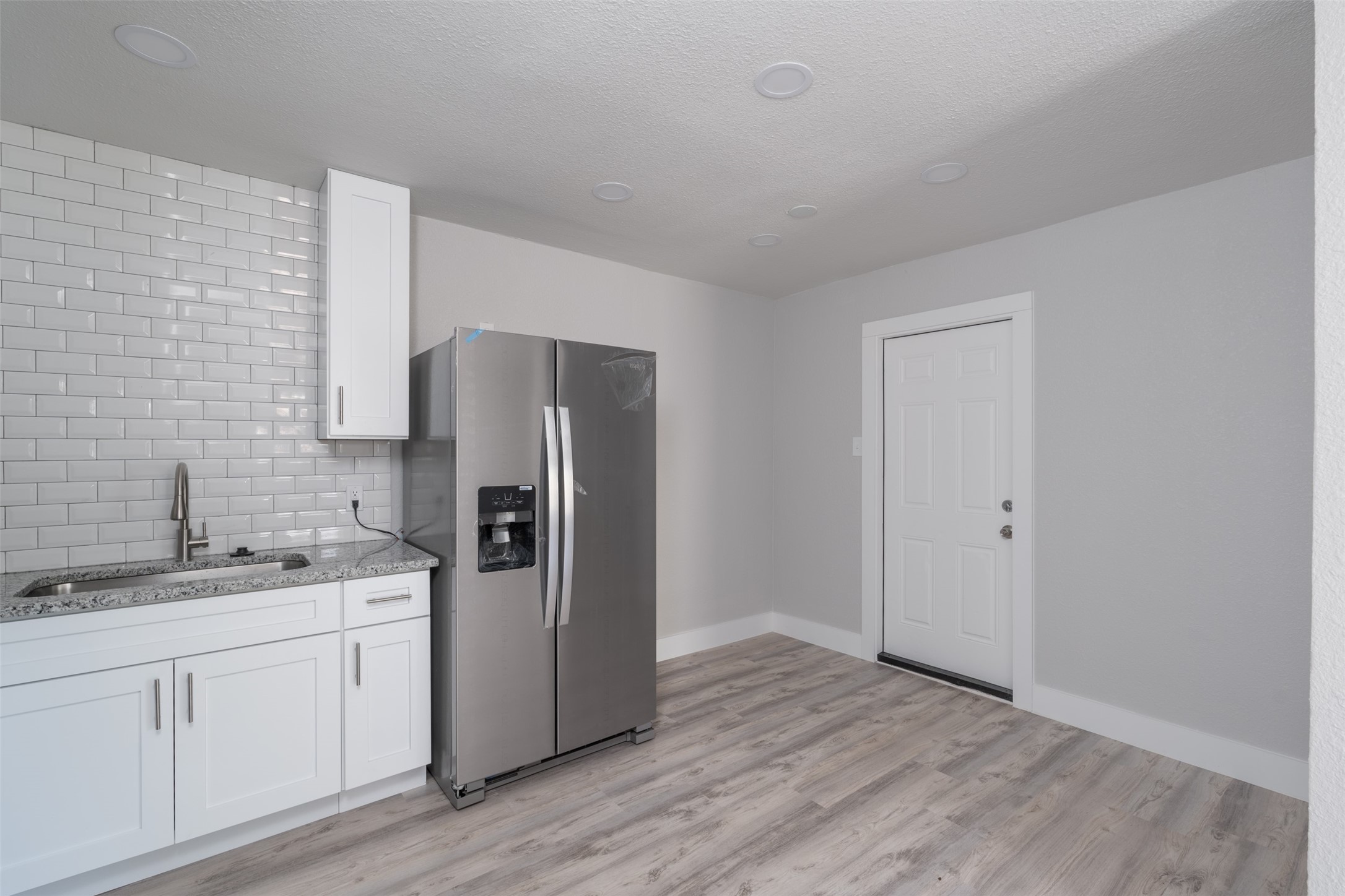 5914 Asbury Avenue Fort Worth TX 76119