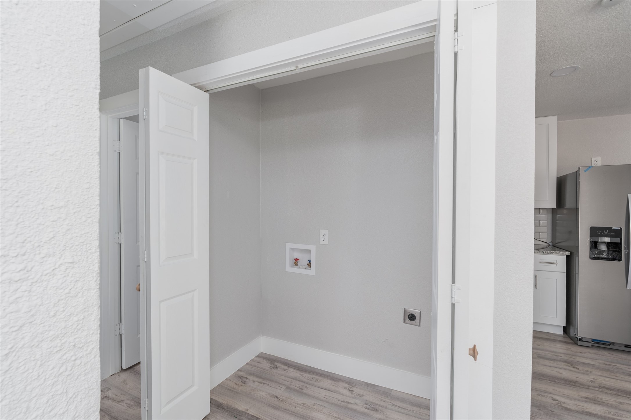 5914 Asbury Avenue Fort Worth TX 76119