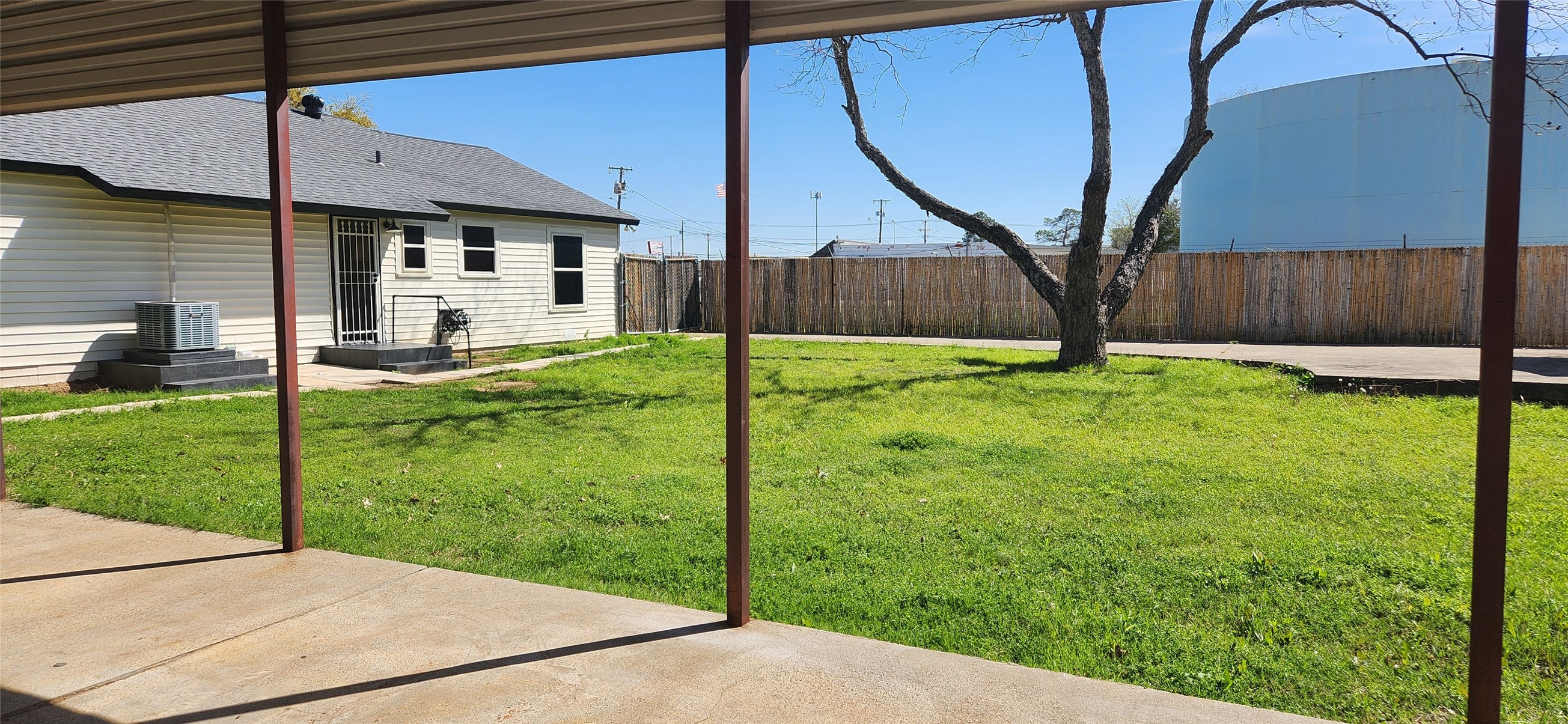 125 Souder Drive Hurst TX 76053