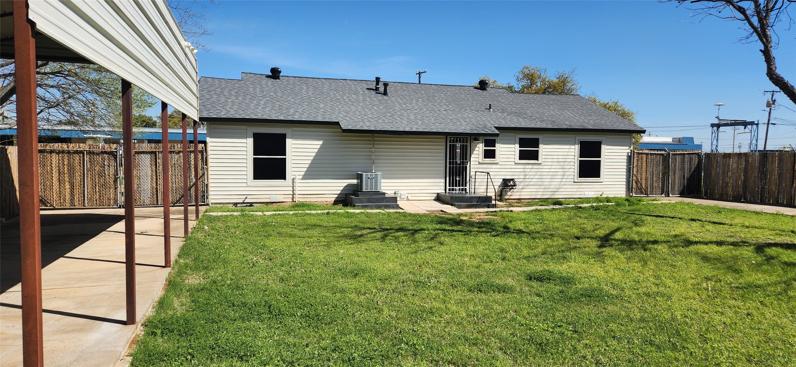125 Souder Drive Hurst TX 76053