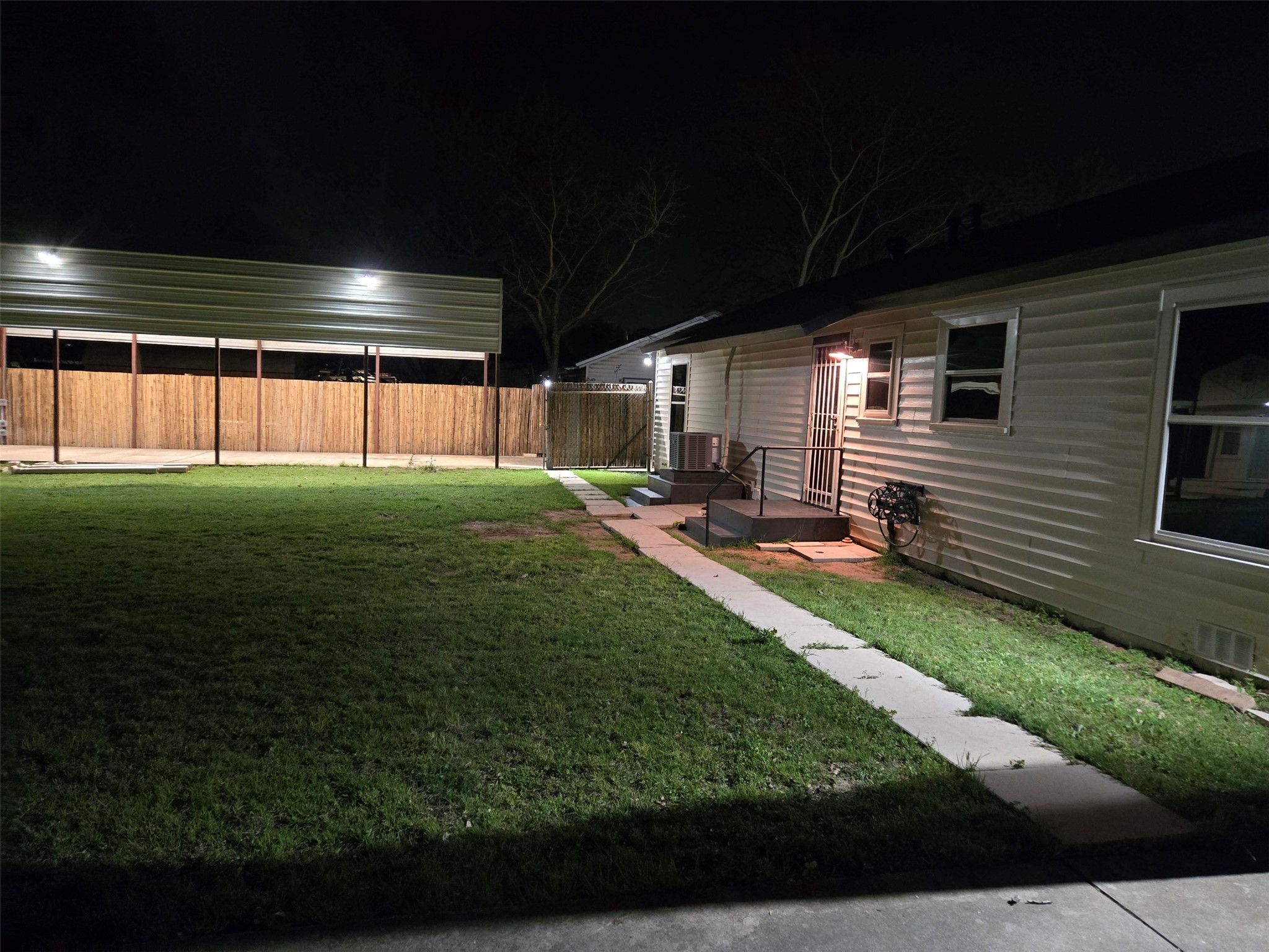 125 Souder Drive Hurst TX 76053