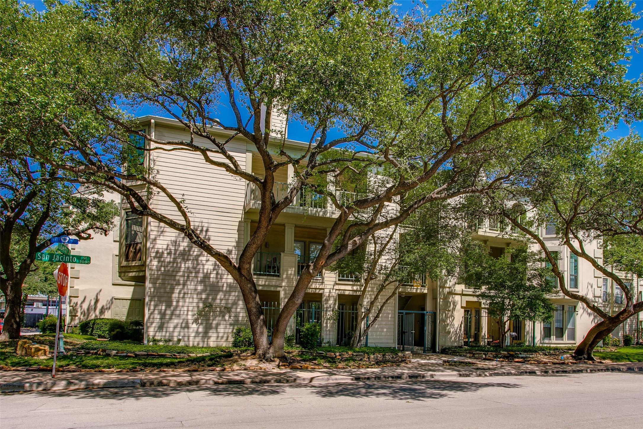 3105 San Jacinto Street Dallas TX 75204
