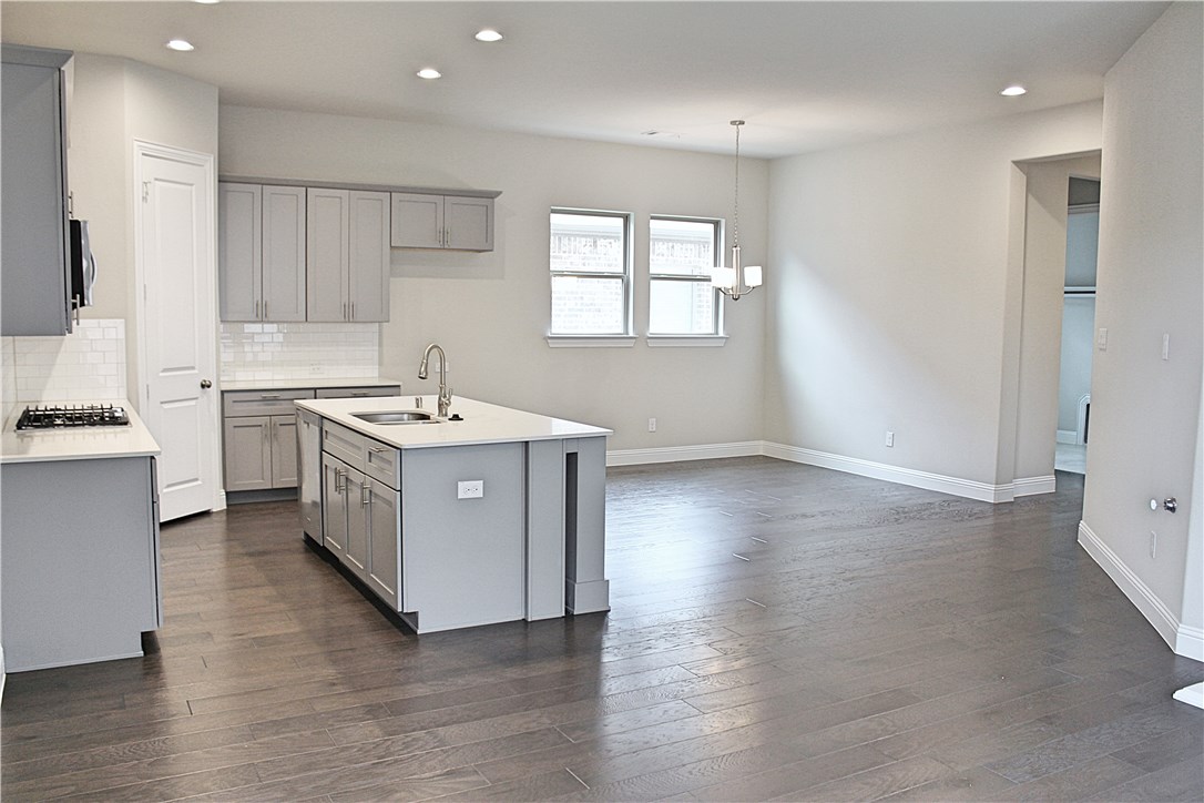 17714 Bottlebrush Drive Dallas TX 75252