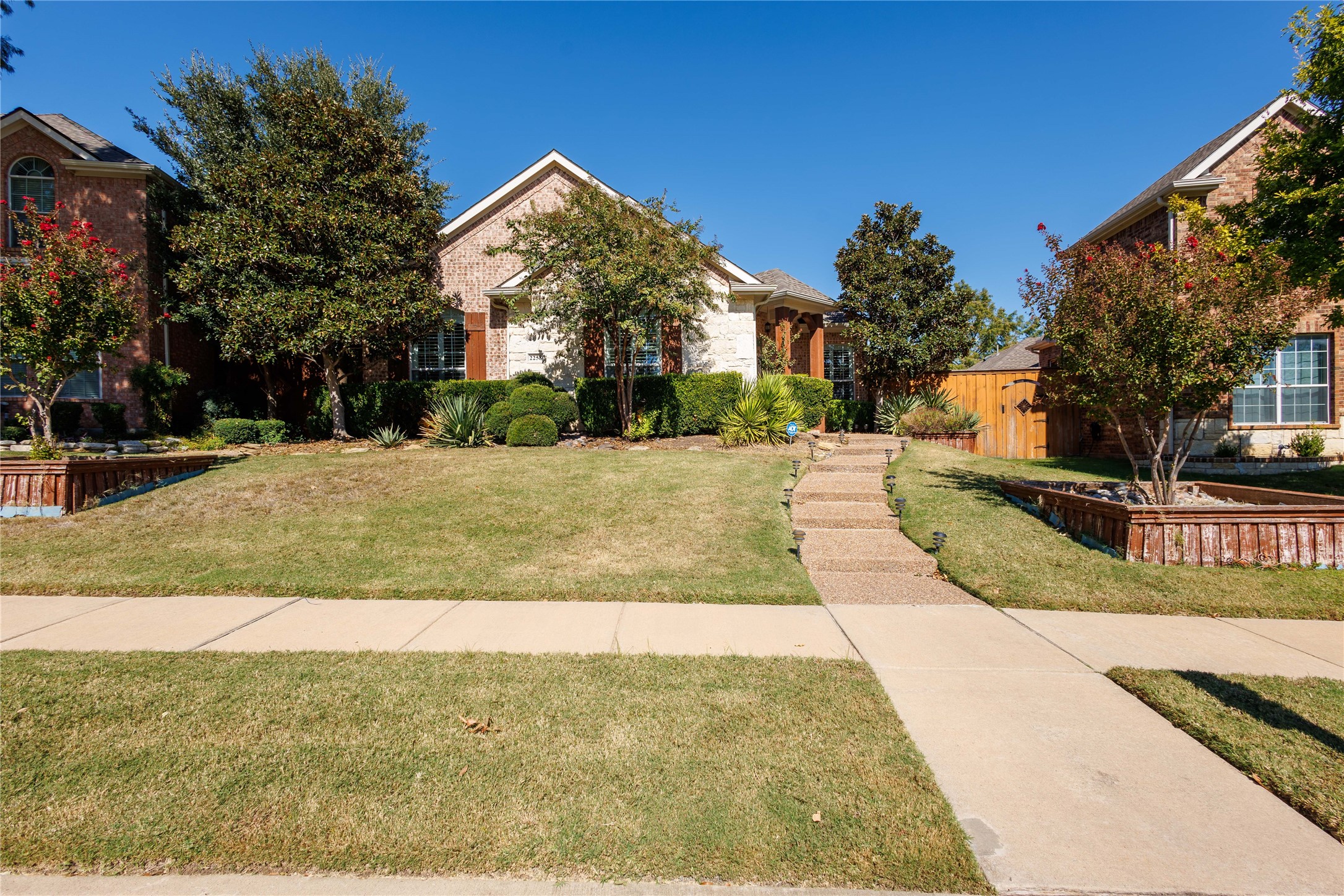 2258 Fox Ridge Trail Frisco TX 75036