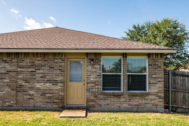 25 Larkspur Drive Fate TX 75087