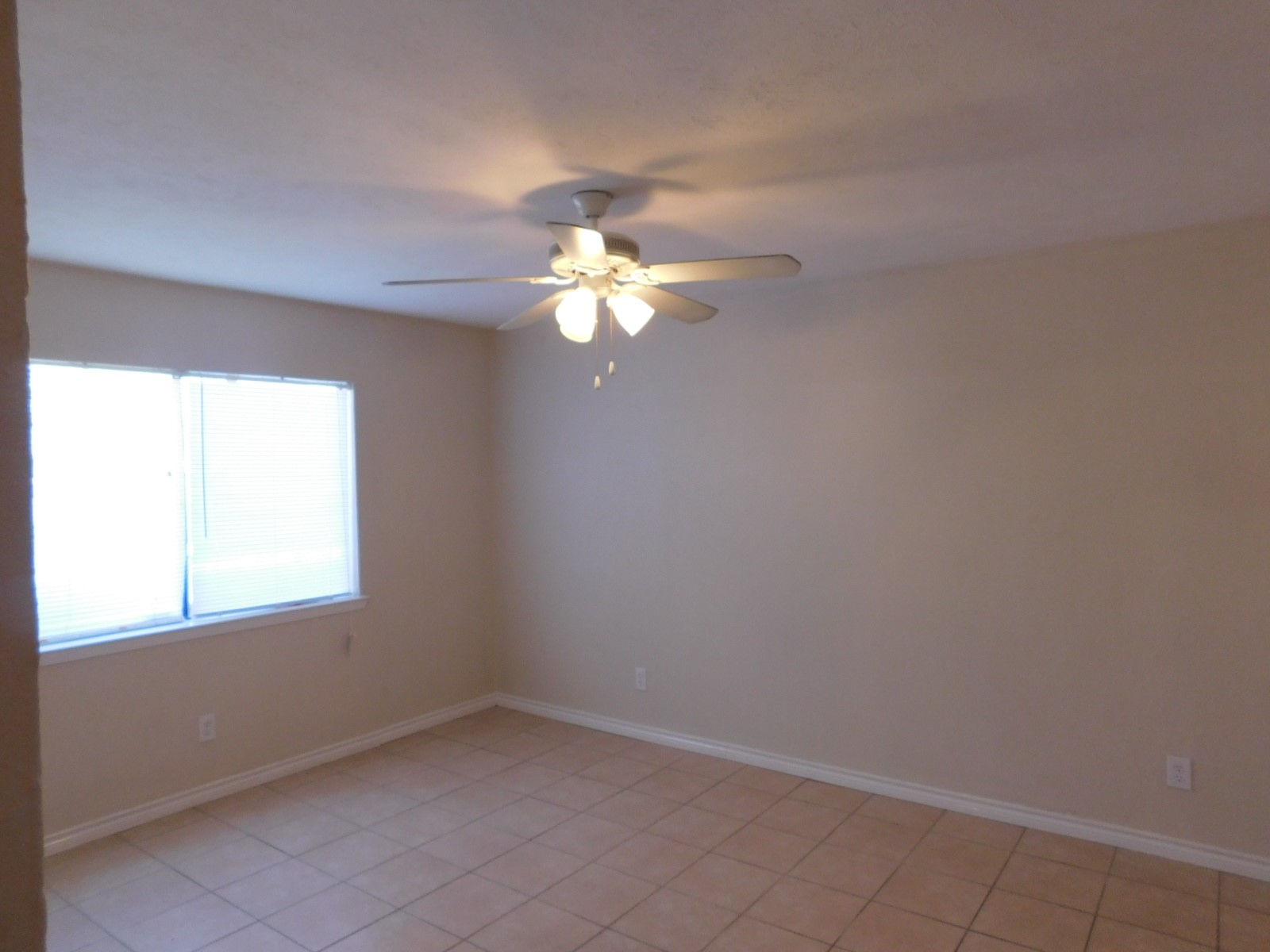 10371 White Elm Road Dallas TX 75243