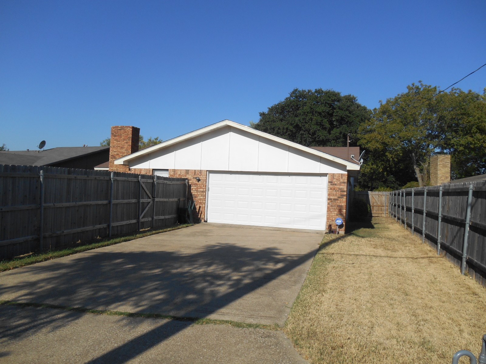 10371 White Elm Road Dallas TX 75243