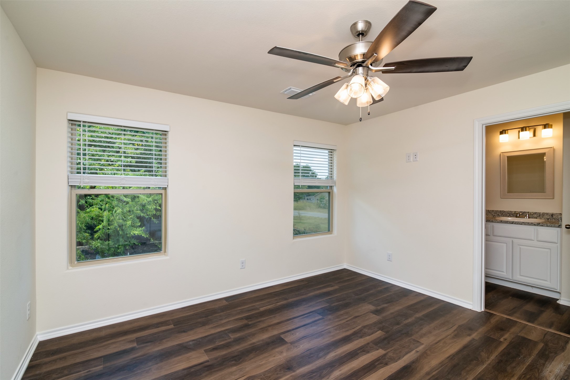 201 S May Street Whitewright TX 75491