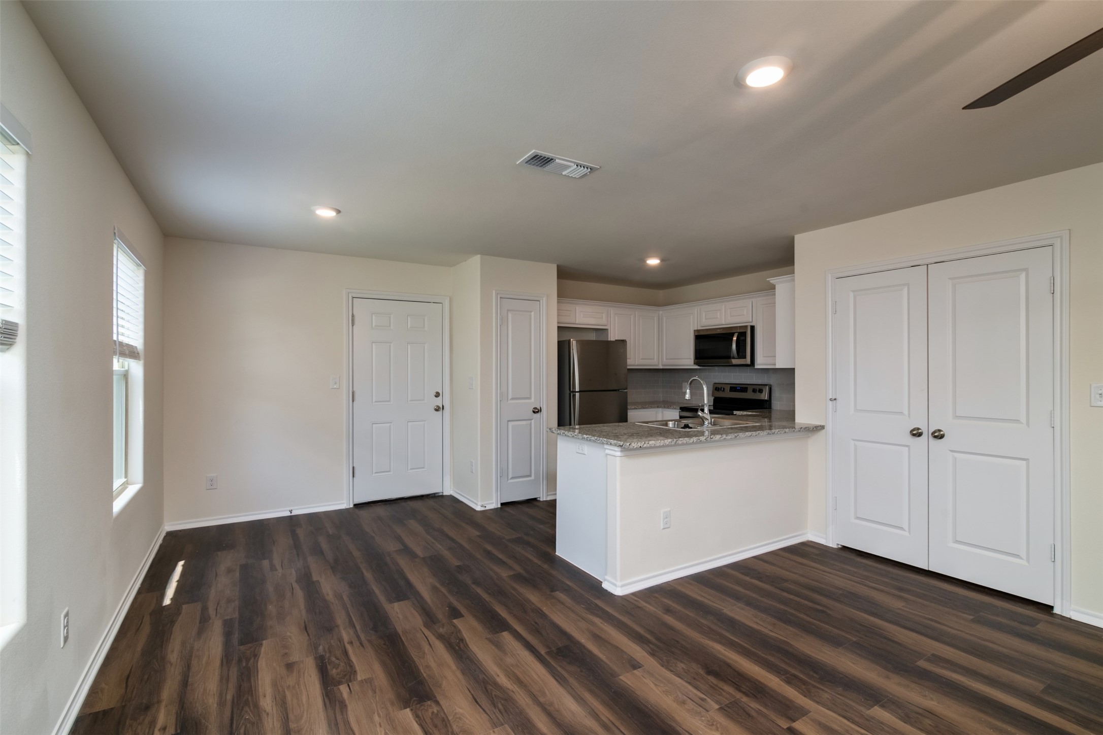 201 S May Street Whitewright TX 75491