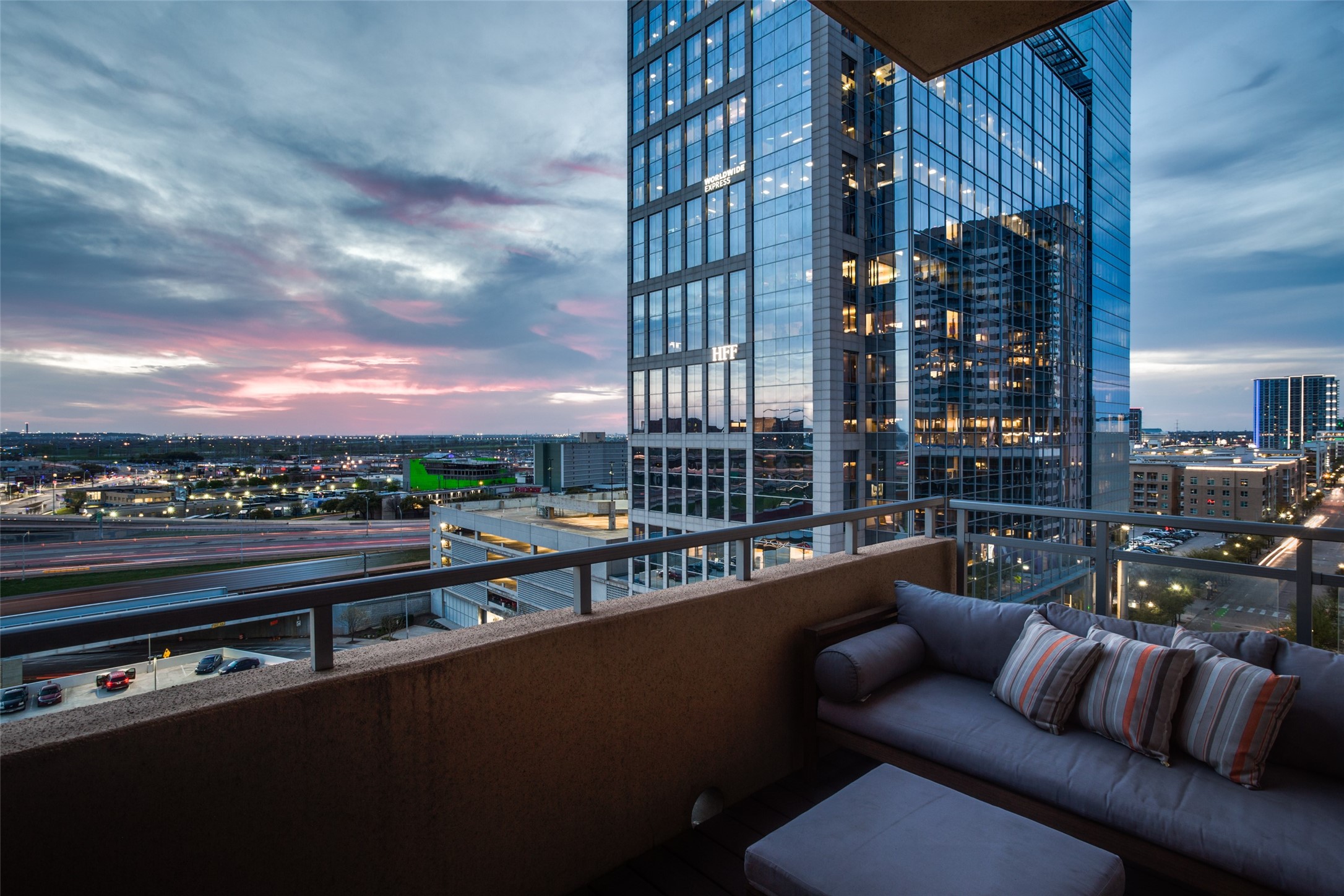 2200 Victory Avenue Dallas TX 75219
