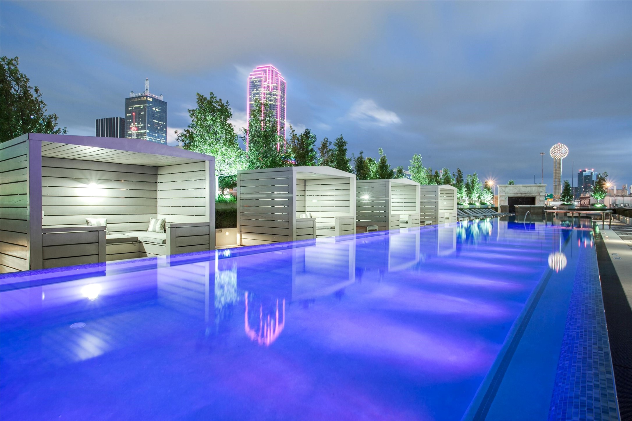 2200 Victory Avenue Dallas TX 75219