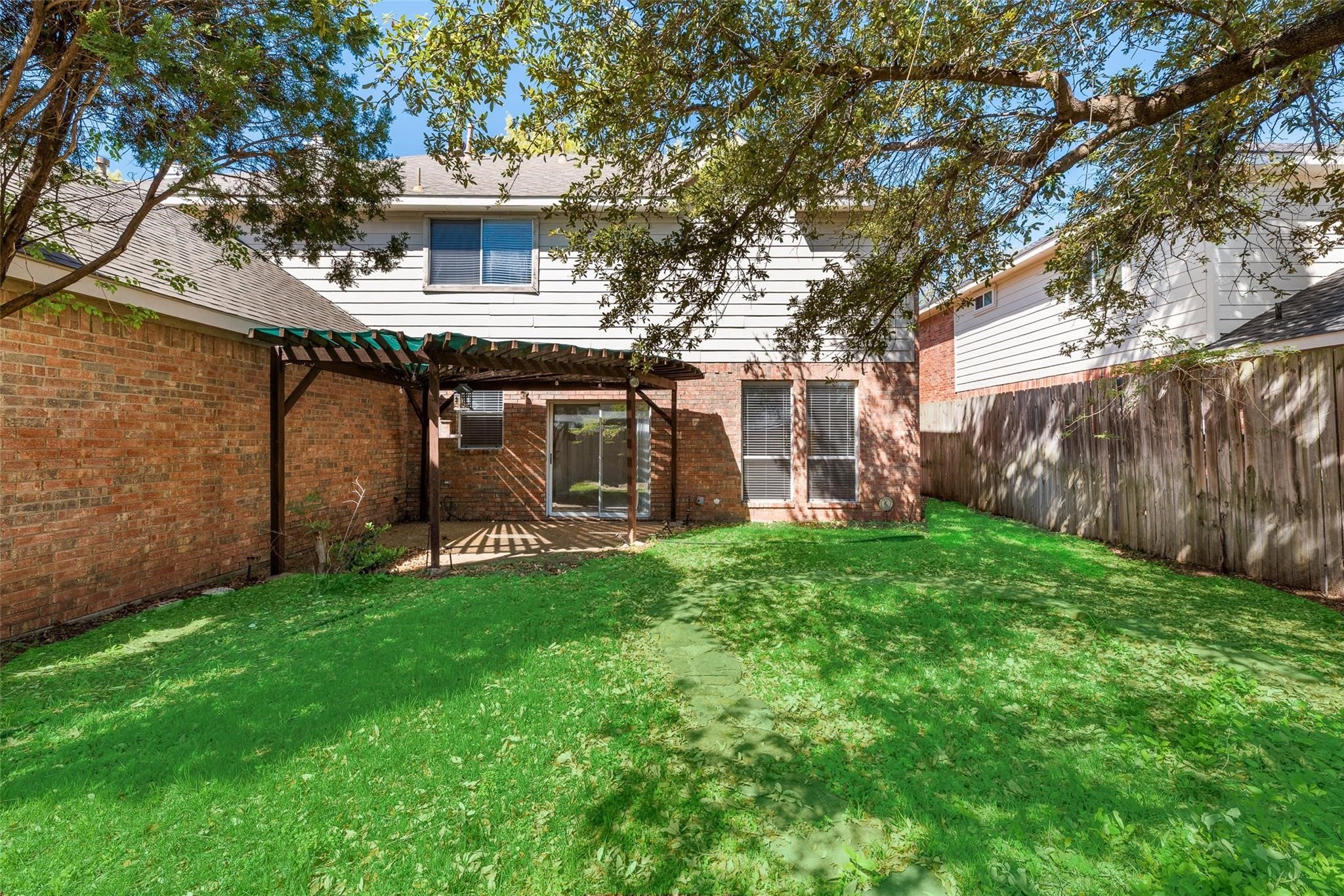 5832 Mossbrook Trail Dallas TX 75252