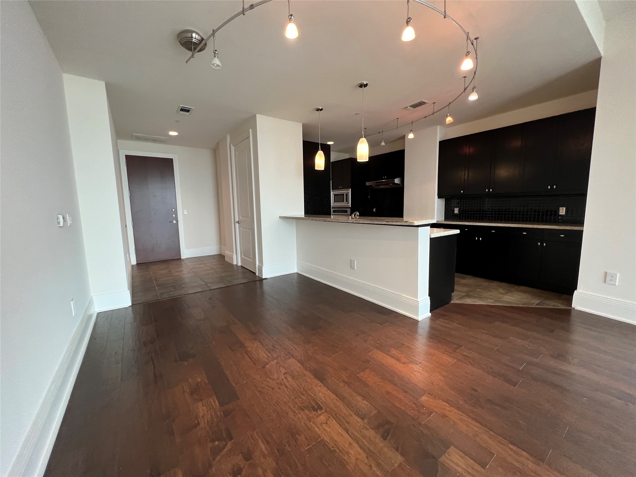 8066 Park Lane Dallas TX 75231